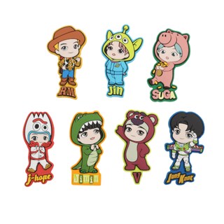 Foto 1 | Foto 1 | Set De Imanes Bts Tiny Tan X Toystory