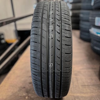 Foto 2 | Foto 2 | Llanta 195/60 R14 86 H Sumitomo Htr900