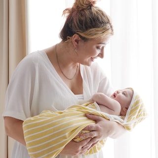 Foto 5 | Foto 5 | Toalla De Baño Supersuave Momcozy Con Capucha Para Bebés, Paquete De 2 - Venta Internacional.