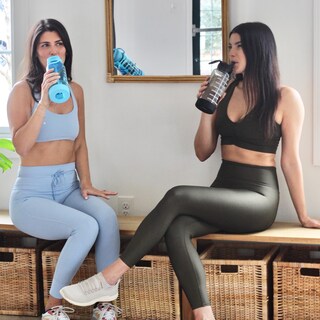 Foto 3 | Foto 3 | Botella De Agua Takeya Tritan Motivational De 950 Ml Con Tapa De Pajita - Venta Internacional.