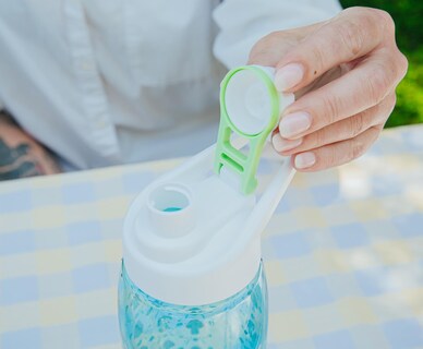 Foto 6 | Foto 6 | Botella De Agua Silver Buffalo Sanrio Hello Kitty 800 Ml - Venta Internacional.