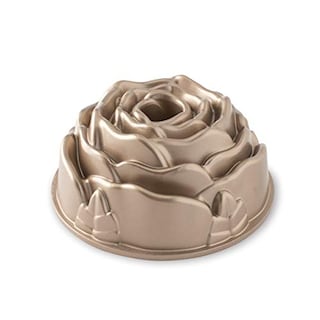 Foto 1 | Foto 1 | Molde Bundt Nordic Ware de Aluminio Fundido Rosa con Capacidad de 2.4 l - Venta Internacional