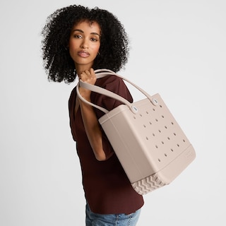 Foto 6 | Foto 6 | Bolsa De Mano Bogg Bag Mediana Amarilla De Eva Multiusos - Venta Internacional.