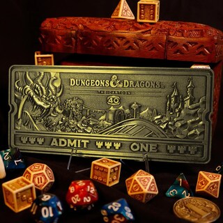 Foto 2 | Foto 2 | Réplica De Entrada Para La Montaña Rusa Dungeons & Dragons Para El 40 Aniversario - Venta Internacional.