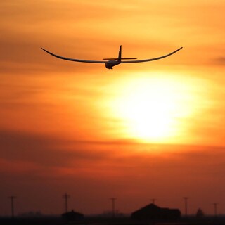 Foto 3 | Foto 3 | Avión Teledirigido E-flite Night Radian 2.0 M Pnp Con Luces Led - Venta Internacional.