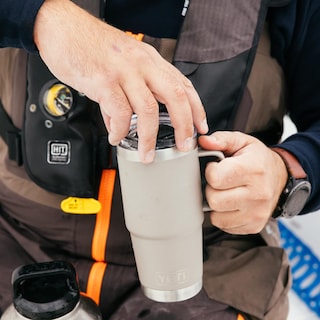 Foto 6 | Foto 6 | Taza De Viaje Con Tapa Yeti Rambler Stronghold, 590 Ml - Venta Internacional.