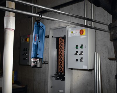 Foto 5 | Foto 5 | Lámpara De Trabajo Bosch Gli12v-300n, 12 V Como Máximo, Led Con 300 Lúmenes - Venta Internacional.