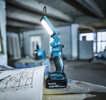 Foto 6 | Foto 6 | Linterna Makita Dml801 Lxt de 18 V Iones de Litio Inalámbrica 240 Lm - Venta Internacional
