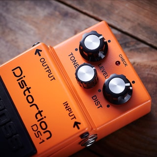Foto 6 | Foto 6 | Paquete De Pedales De Distorsión Boss Ds-1 Con Fuente De Alimentación Y Cables - Venta Internacional.