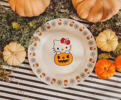 Foto 2 | Foto 2 | Plato Llano Plateado Buffalo Sanrio Hello Kitty Pumpkin 28 Cm - Venta Internacional.