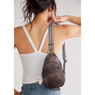 Foto 2 | Foto 2 | Riñonera Cluci Small De Piel Vegana Para Mujer - Venta Internacional.