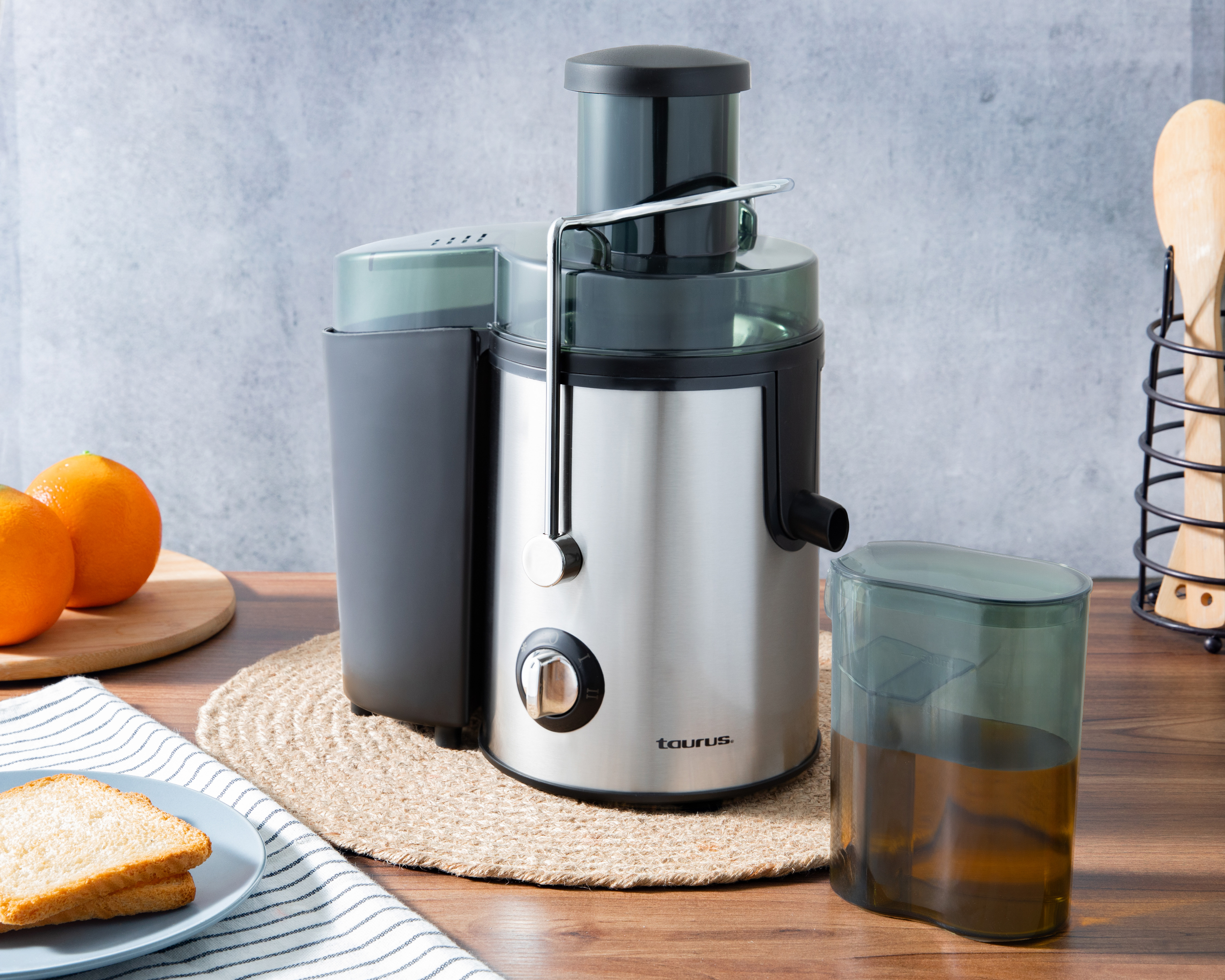 Foto 6 | Foto 6 | Extractor de Jugo Taurus con 2 Velocidades 750 W