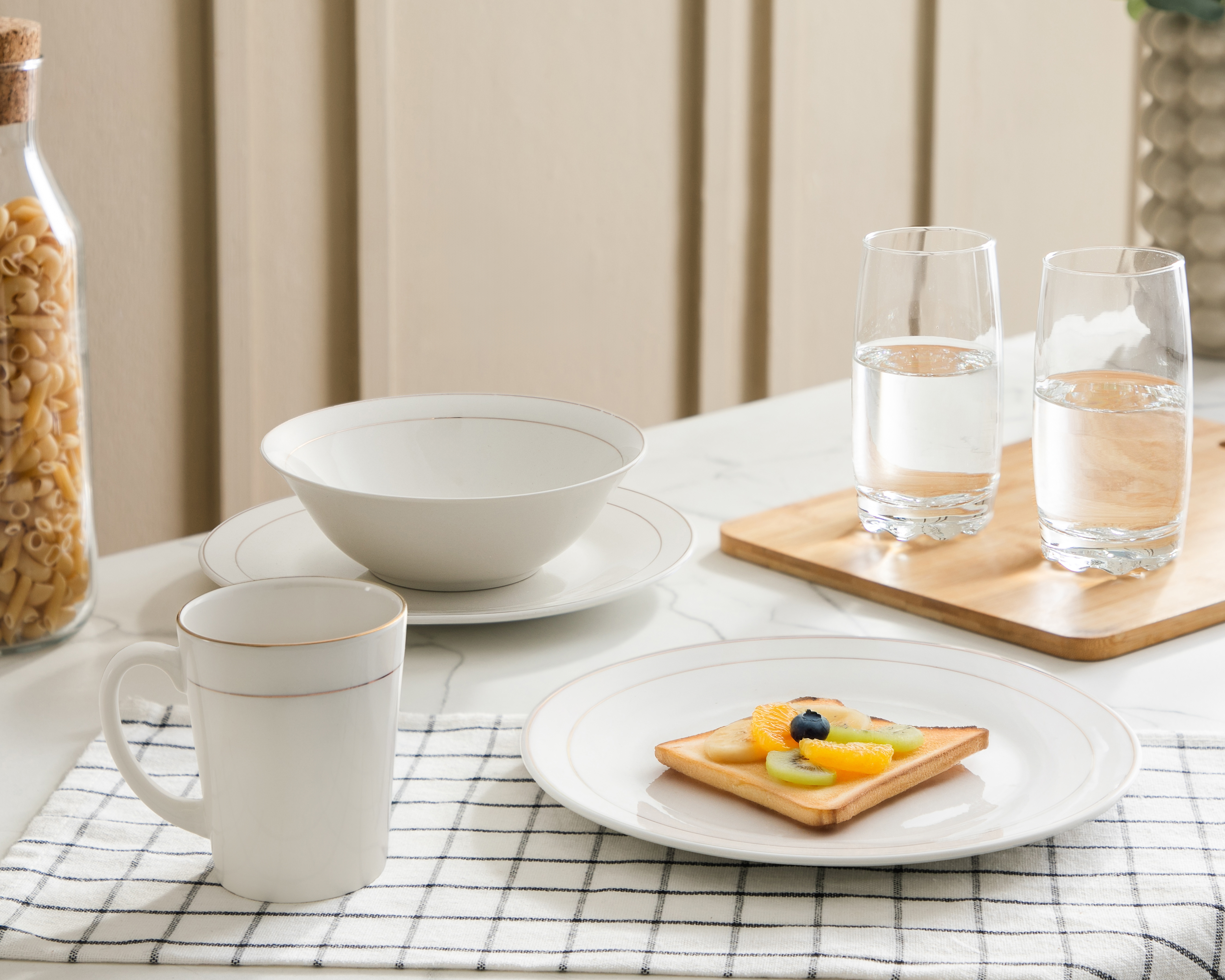 Vajilla de Porcelana Blanca para 4 Personas