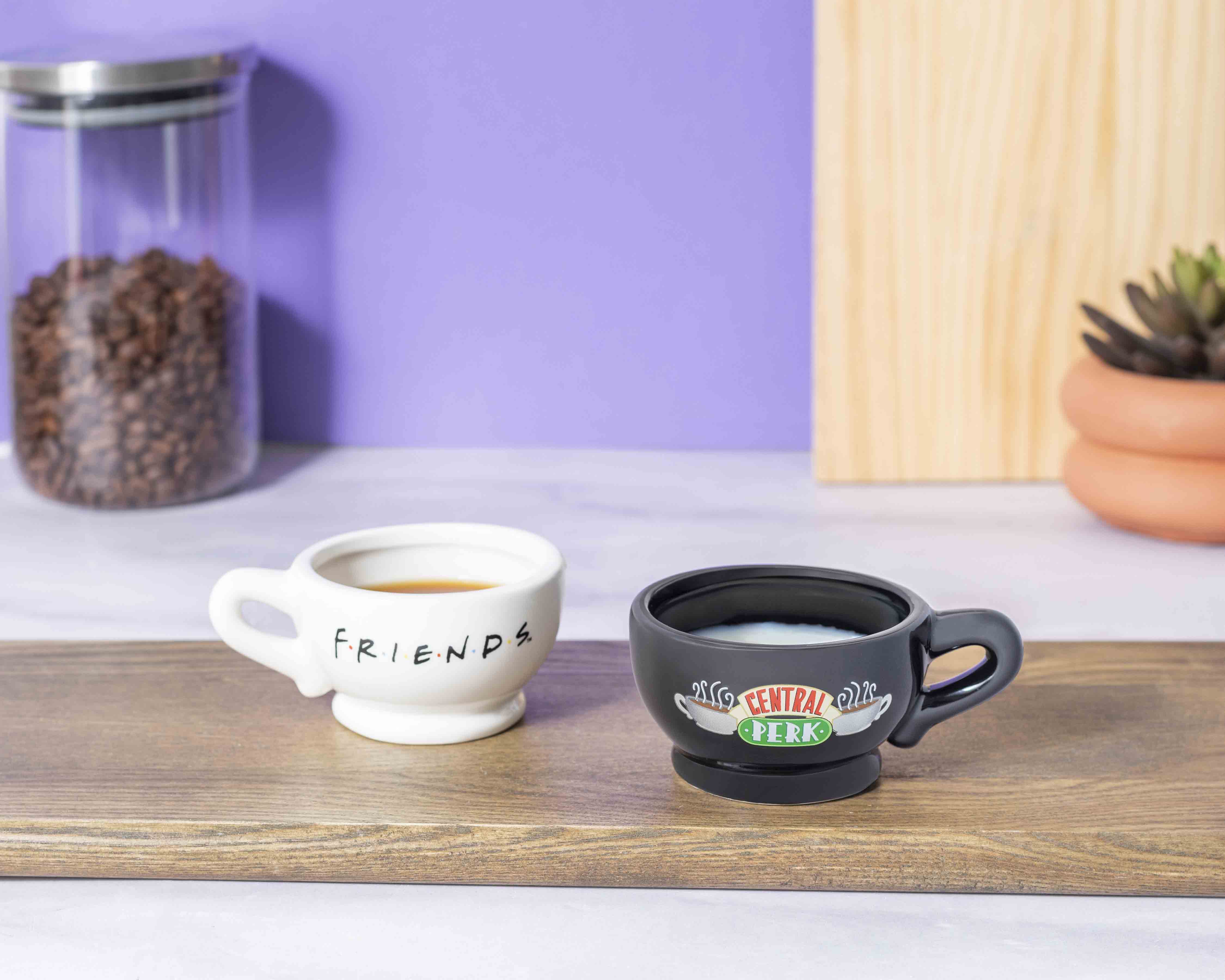 Foto 6 | Foto 6 | Taza de Cerámica Friends 2 Piezas