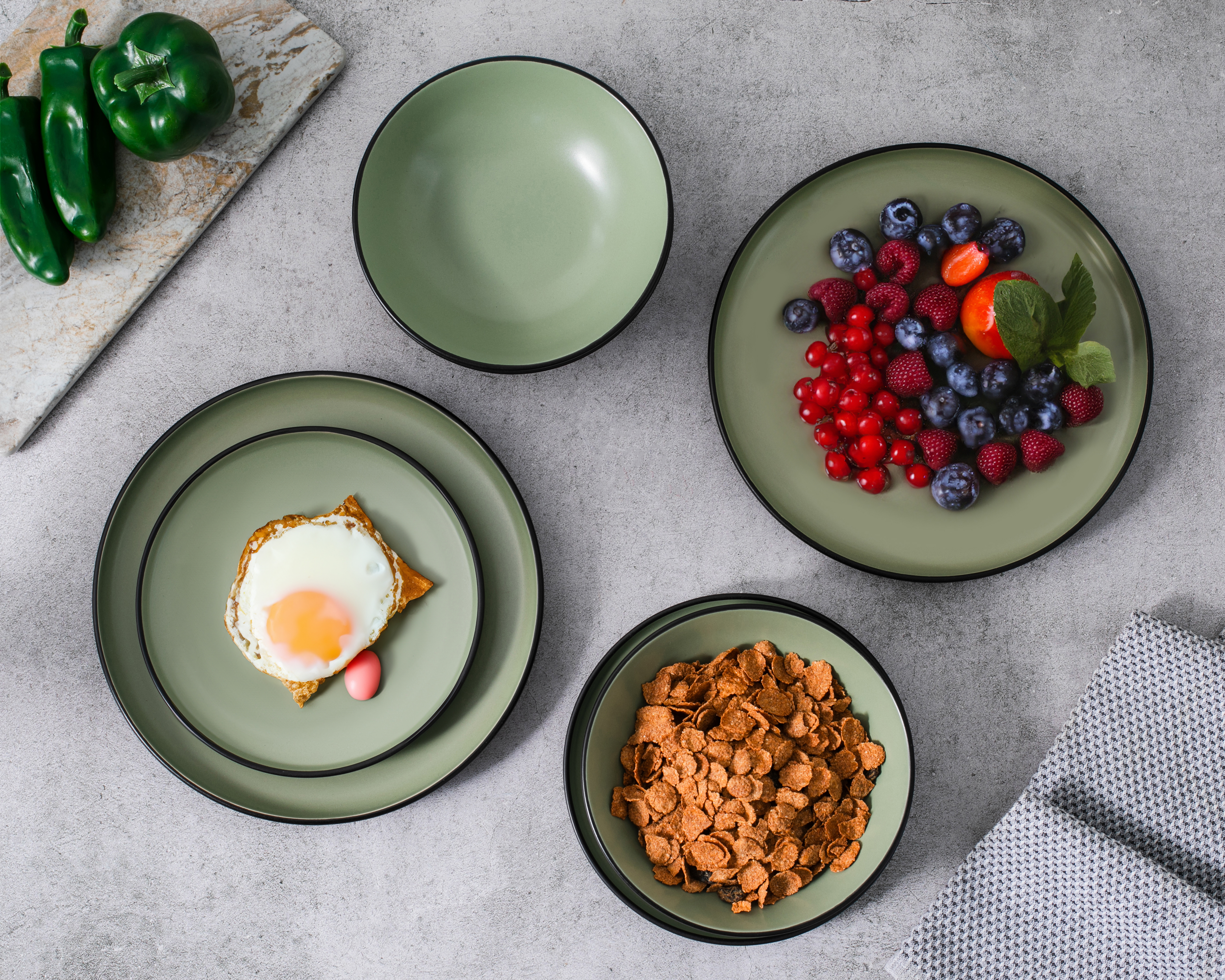 Vajilla de Cerámica Negra Crown Baccara para 4 Personas 12 Piezas