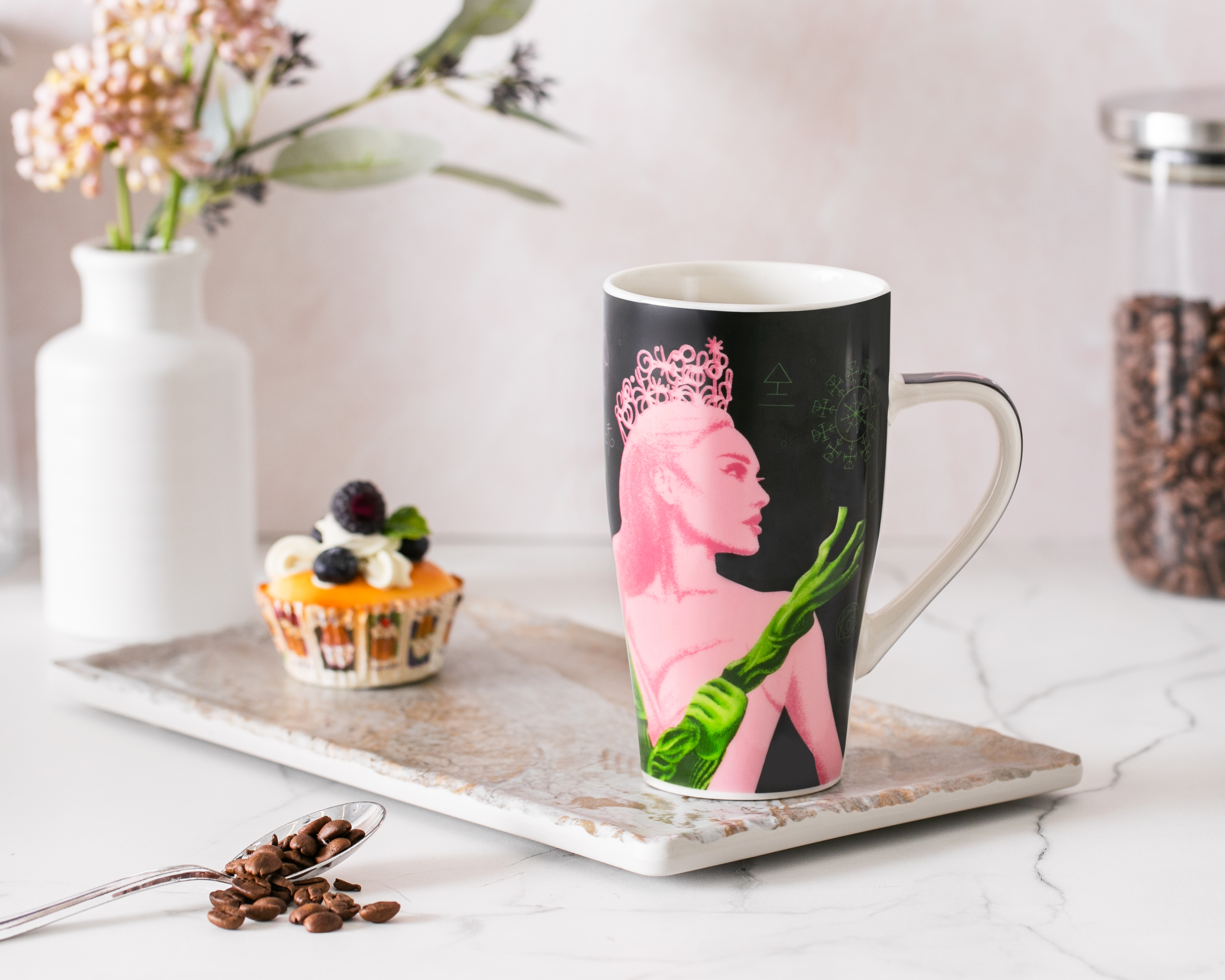 Foto 5 pulgar | Foto 4 | Taza de Cerámica Wicked 600 ml