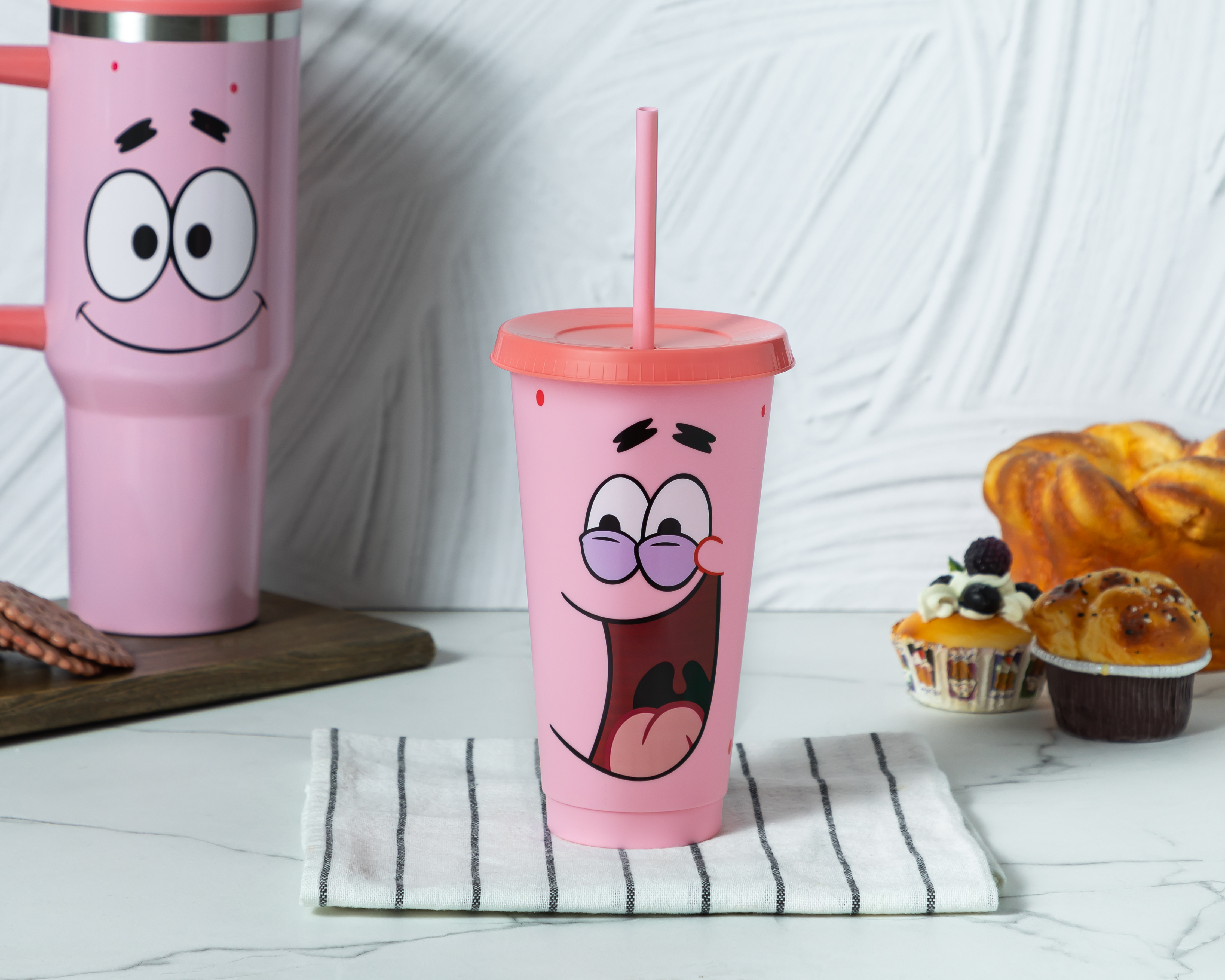 Foto 5 | Foto 5 | Vaso con Popote de Plástico Patricio Estrella 680 ml