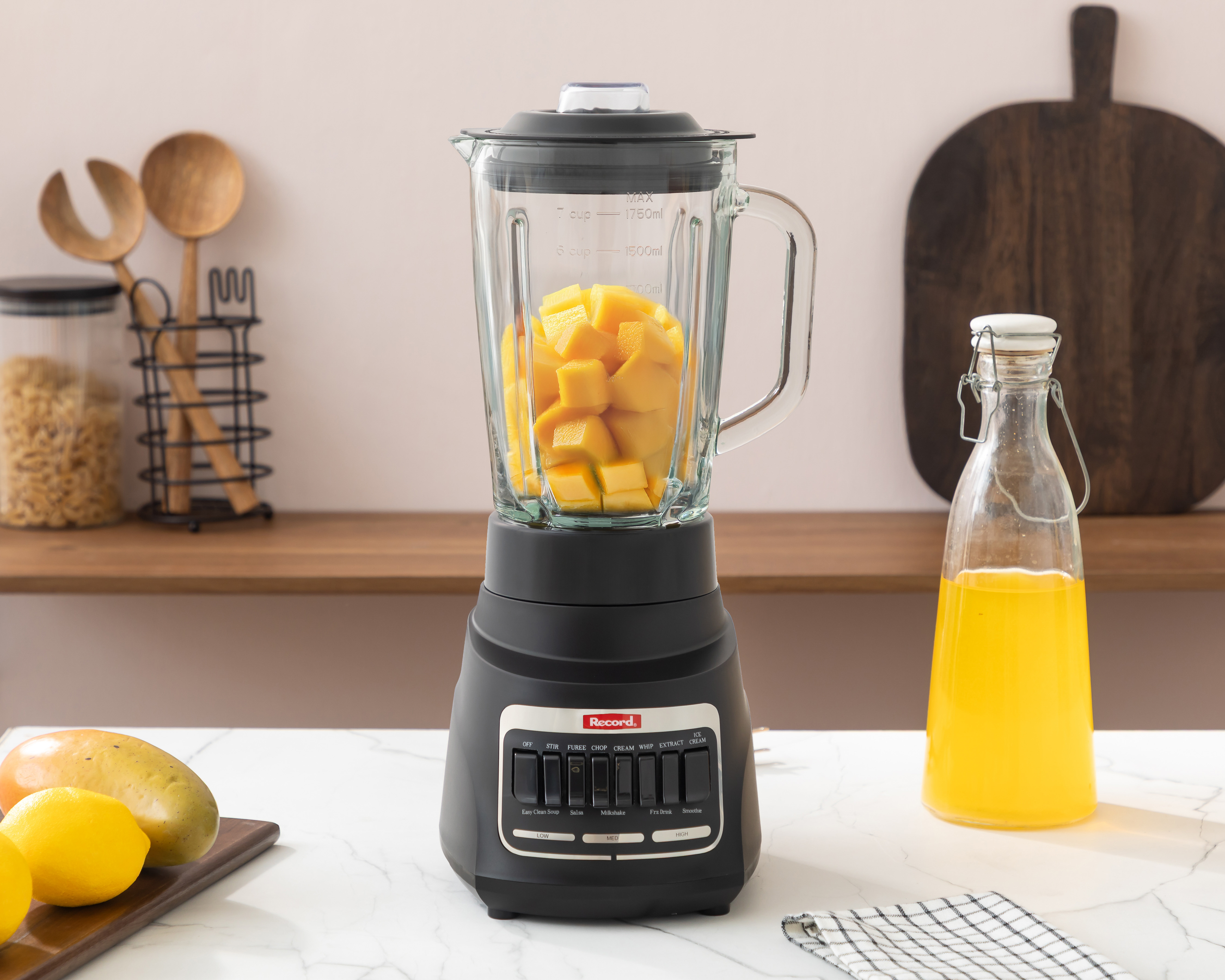 Foto 2 pulgar | Foto 1 | Licuadora Record de 12 Velocidades con Vaso de Vidrio