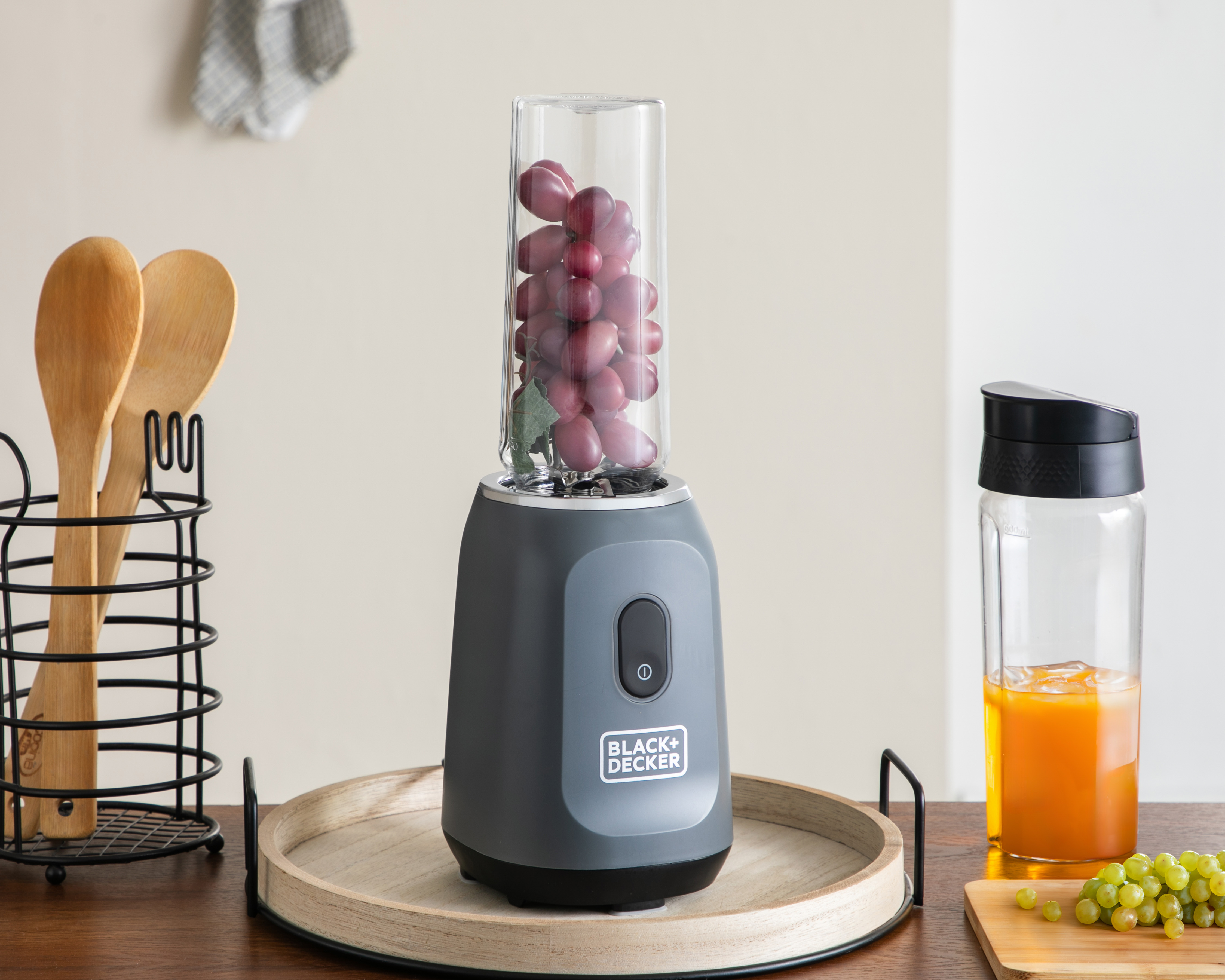 Procesador de Alimentos Black + Decker Ice Crush a Pulso con 2 Vasos