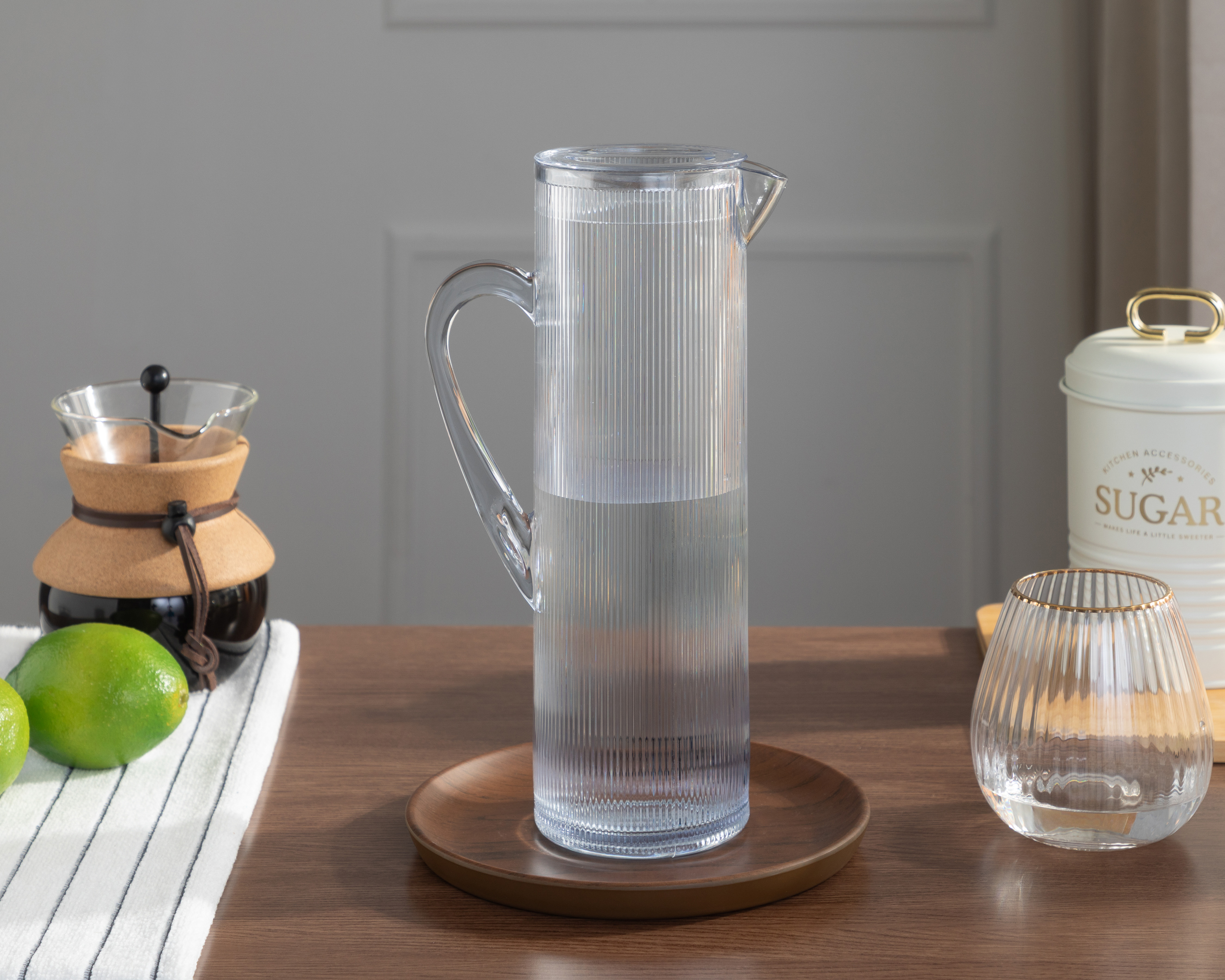 Foto 5 pulgar | Foto 4 | Jarra de Acrílico Starhaus 1.5 Litros