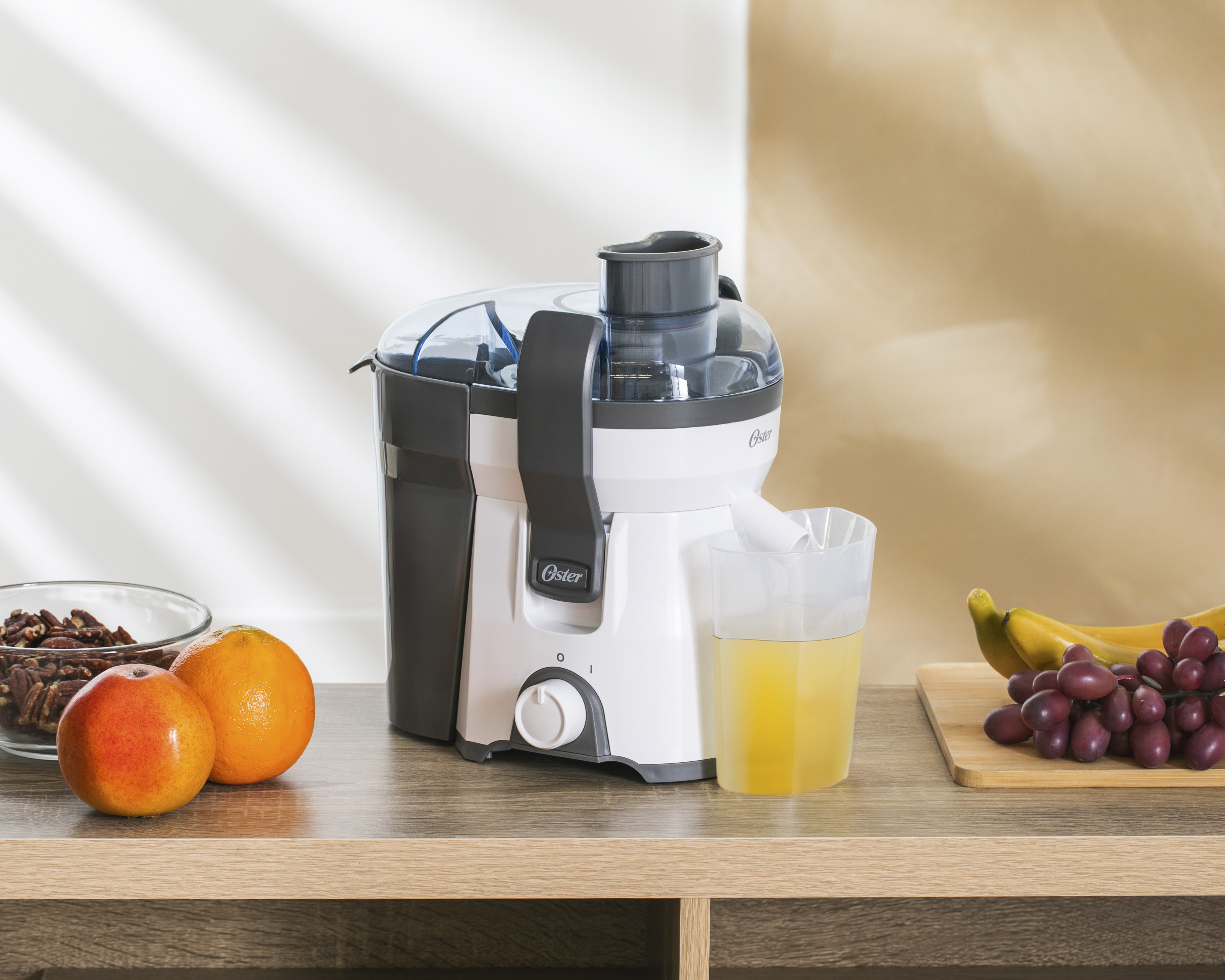 Foto 6 | Foto 6 | Extractor de Jugo Oster 1 Velocidad 400 Watts