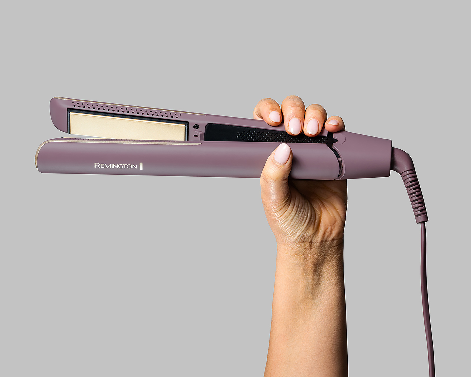 Foto 4 pulgar | Foto 3 | Plancha para Cabello Remington Airvive Aire Iónico