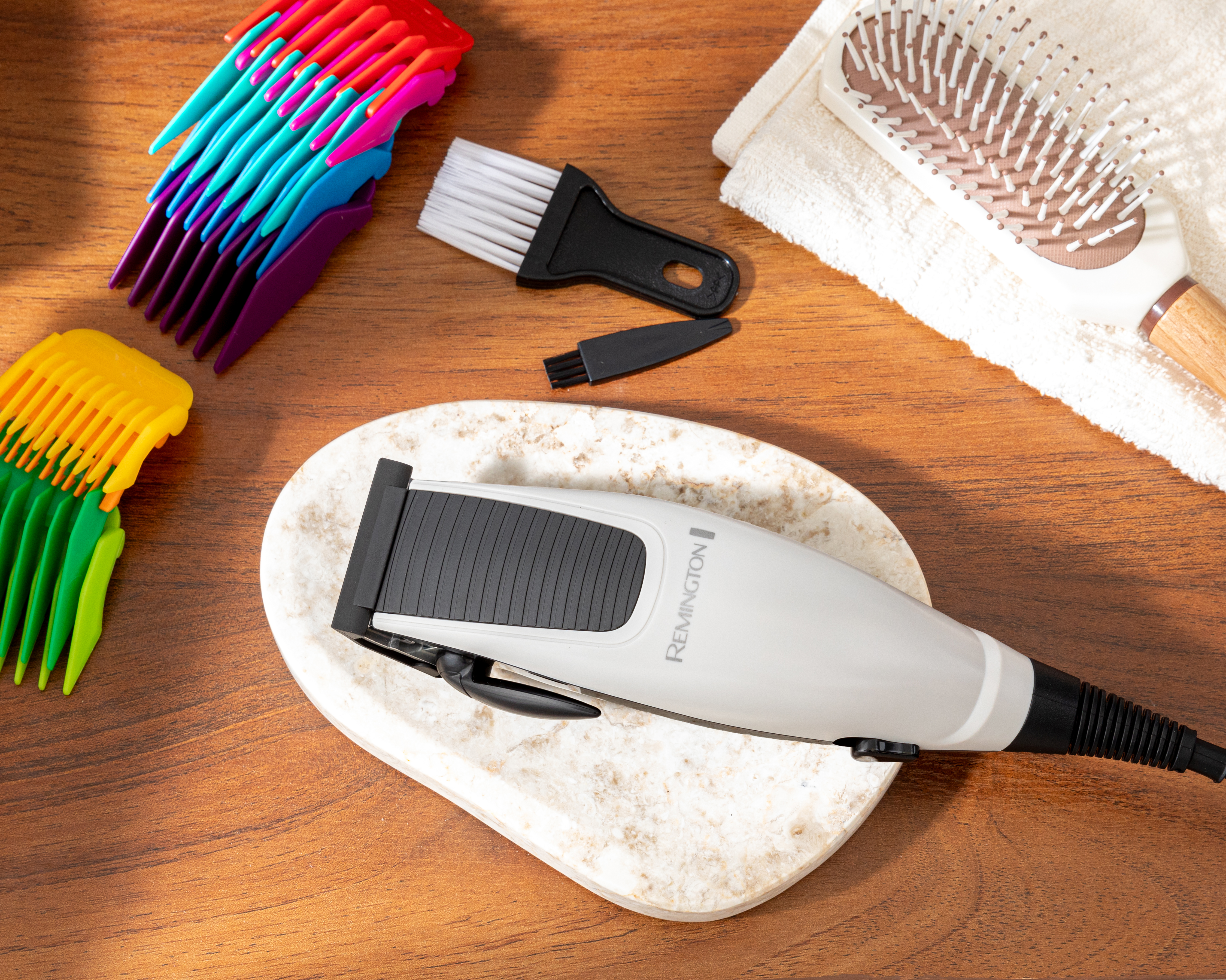 Foto 7 pulgar | Foto 6 | Kit de Máquina para Cortar Cabello Remington Color Kit con Estuche 14 Piezas