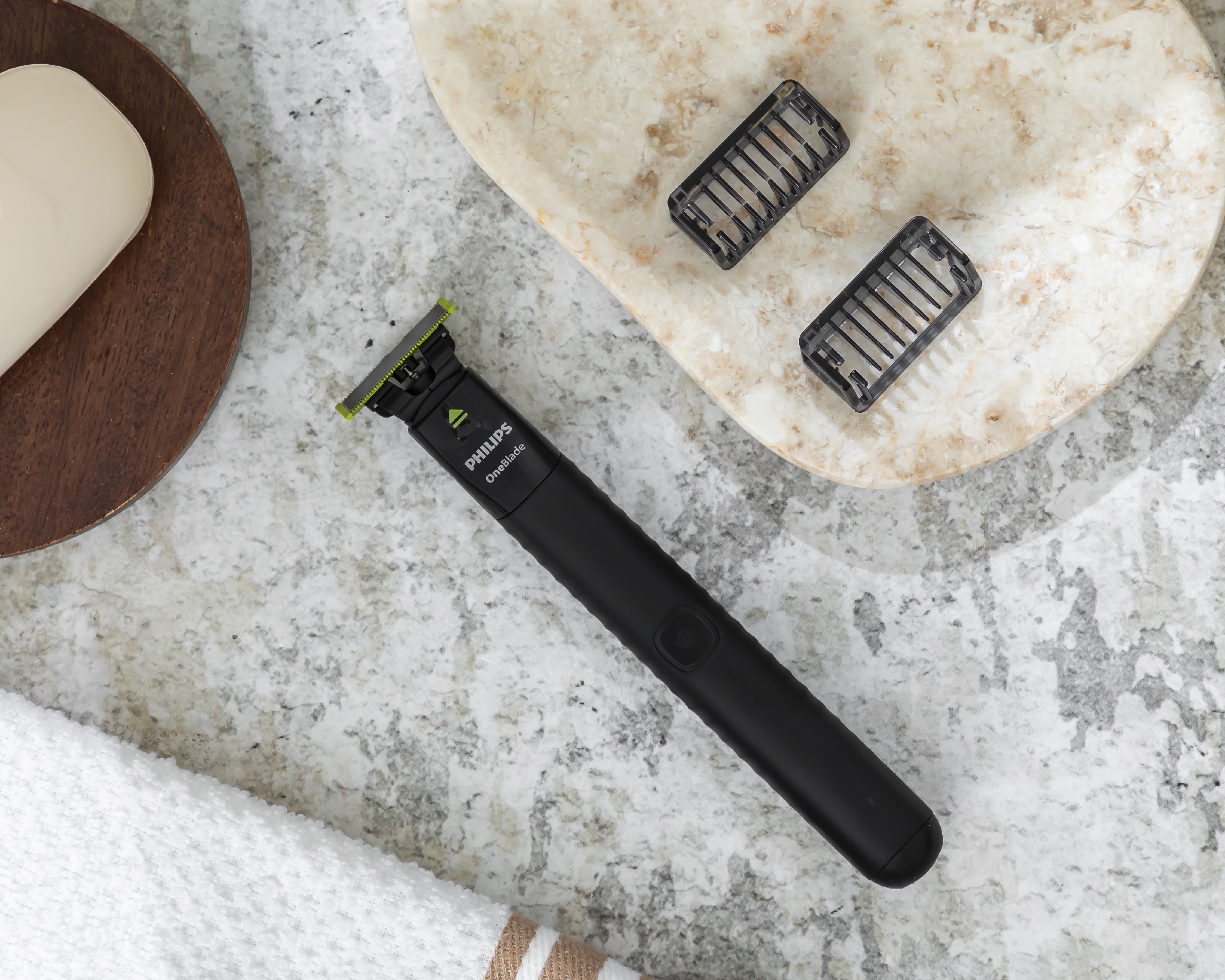 Foto 7 | Foto 7 | Recortadora Recargable Philips OneBlade con Estuche 7 Piezas