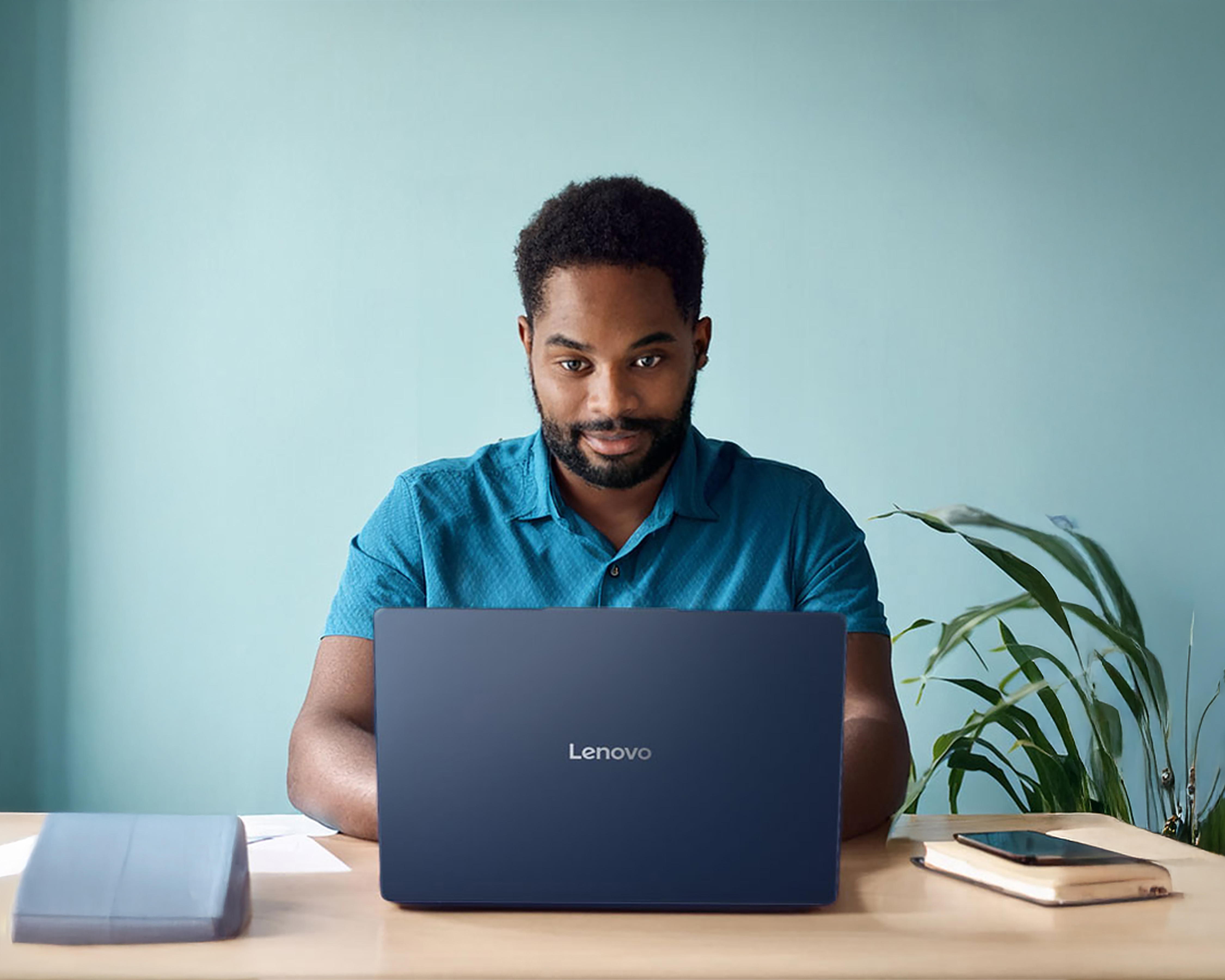 Foto 8 | Foto 8 | Laptop Lenovo IP SLIM 3 15IRH10 15.6 Pulgadas Windows 11 Home Intel Core i5 16 GB RAM 1 TB SSD Negra con Audífonos