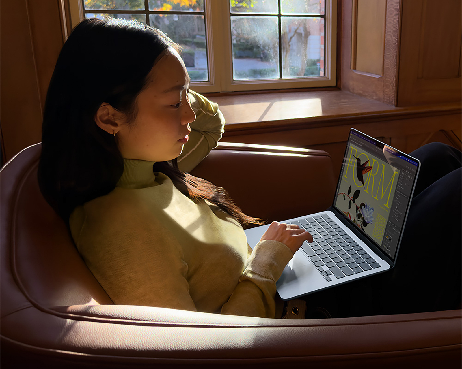 Foto 7 | Foto 7 | MacBook Air M5 13 Pulgadas 16 GB RAM 512 GB SSD 8 GPU Plata