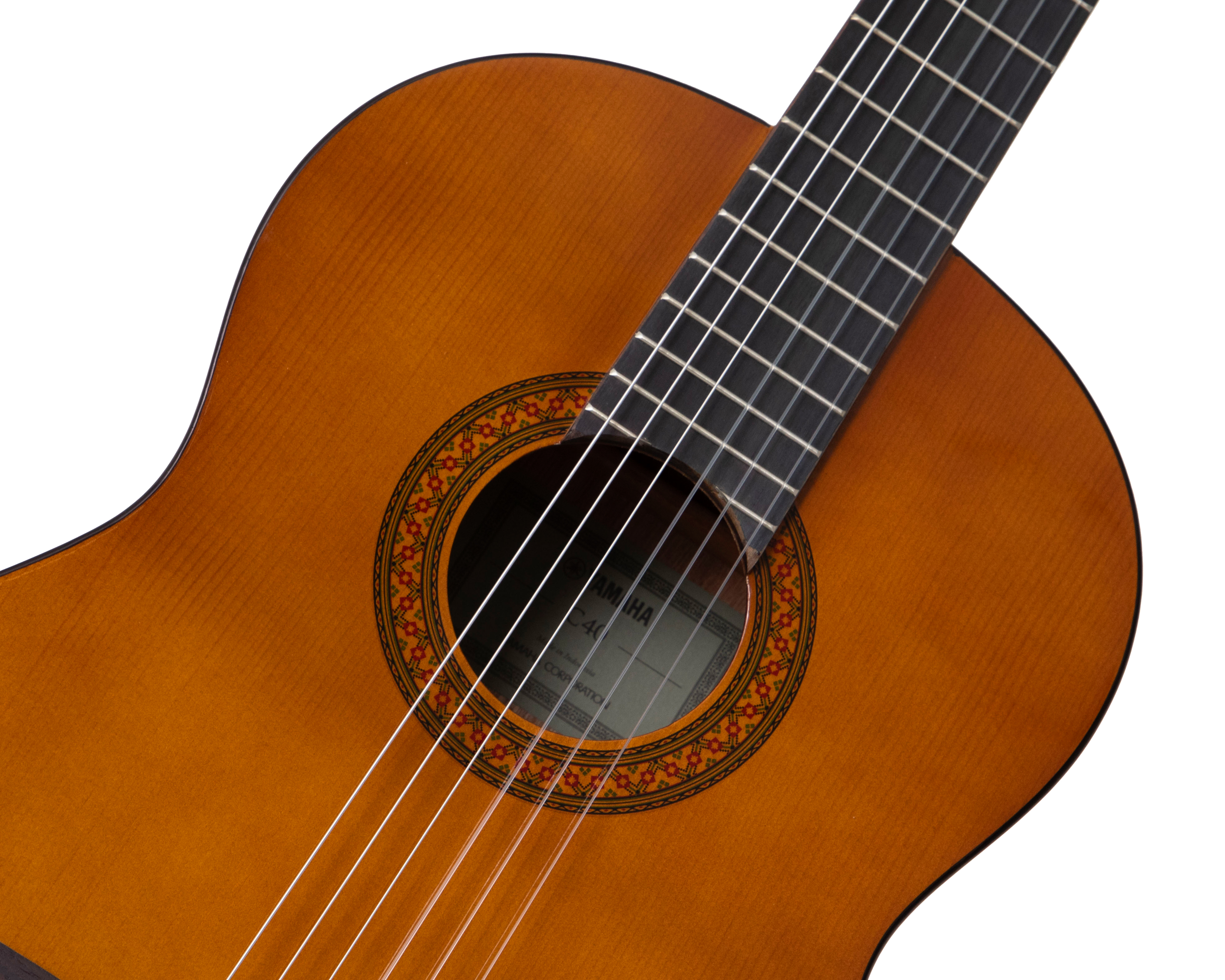 Foto 4 pulgar | Foto 3 | Guitarra Acústica Yamaha GC40/02 Café