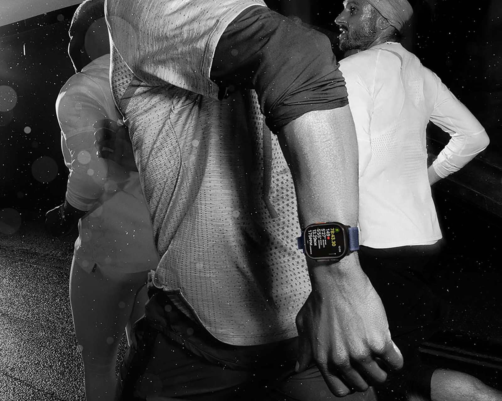 Foto 8 pulgar | Foto 7 | Apple Watch Ultra 2 GPS + Cellular 49 mm Titanio Negro M-L