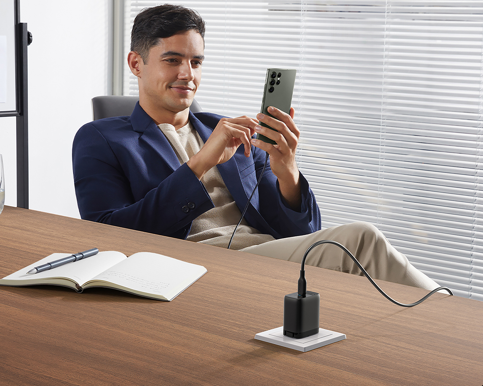 Foto 4 | Foto 4 | Adaptador de Corriente con Entrada USB-C Anker 45 W