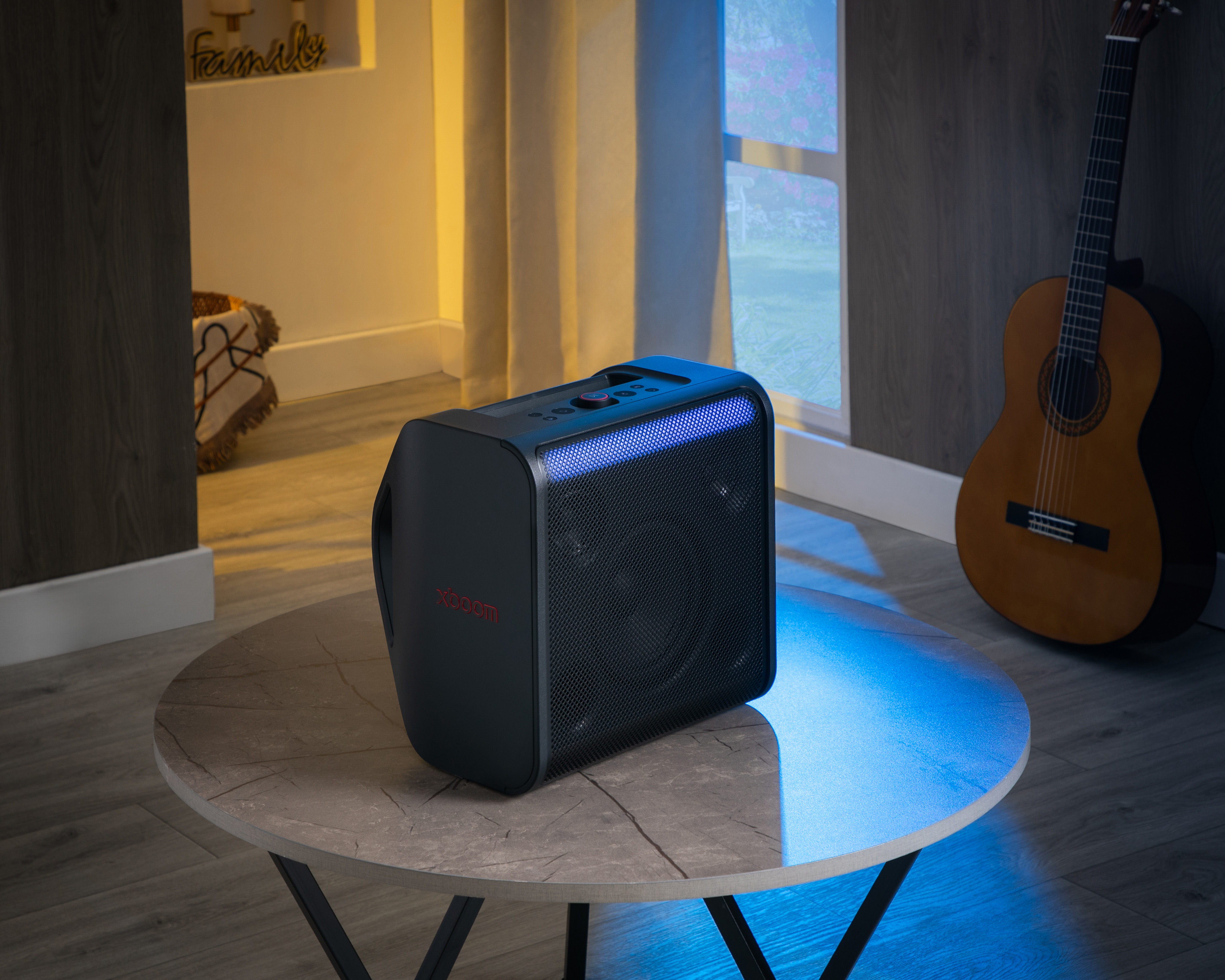 Foto 8 | Foto 8 | Bocina LG xboom Stage AI 301 by will.i.am 120 W Resistente a Salpicaduras