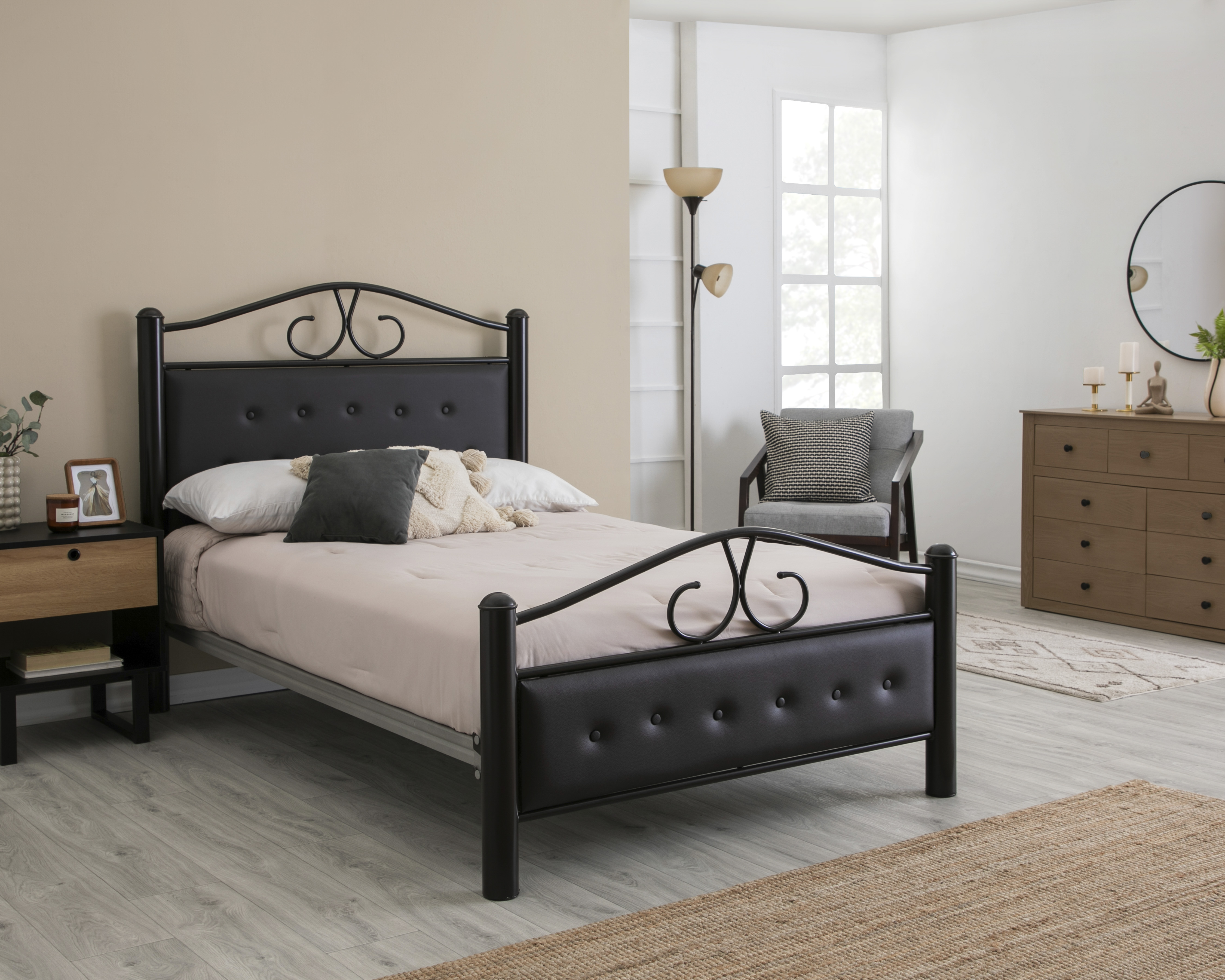 Cama Matrimonial Berlín de Metal