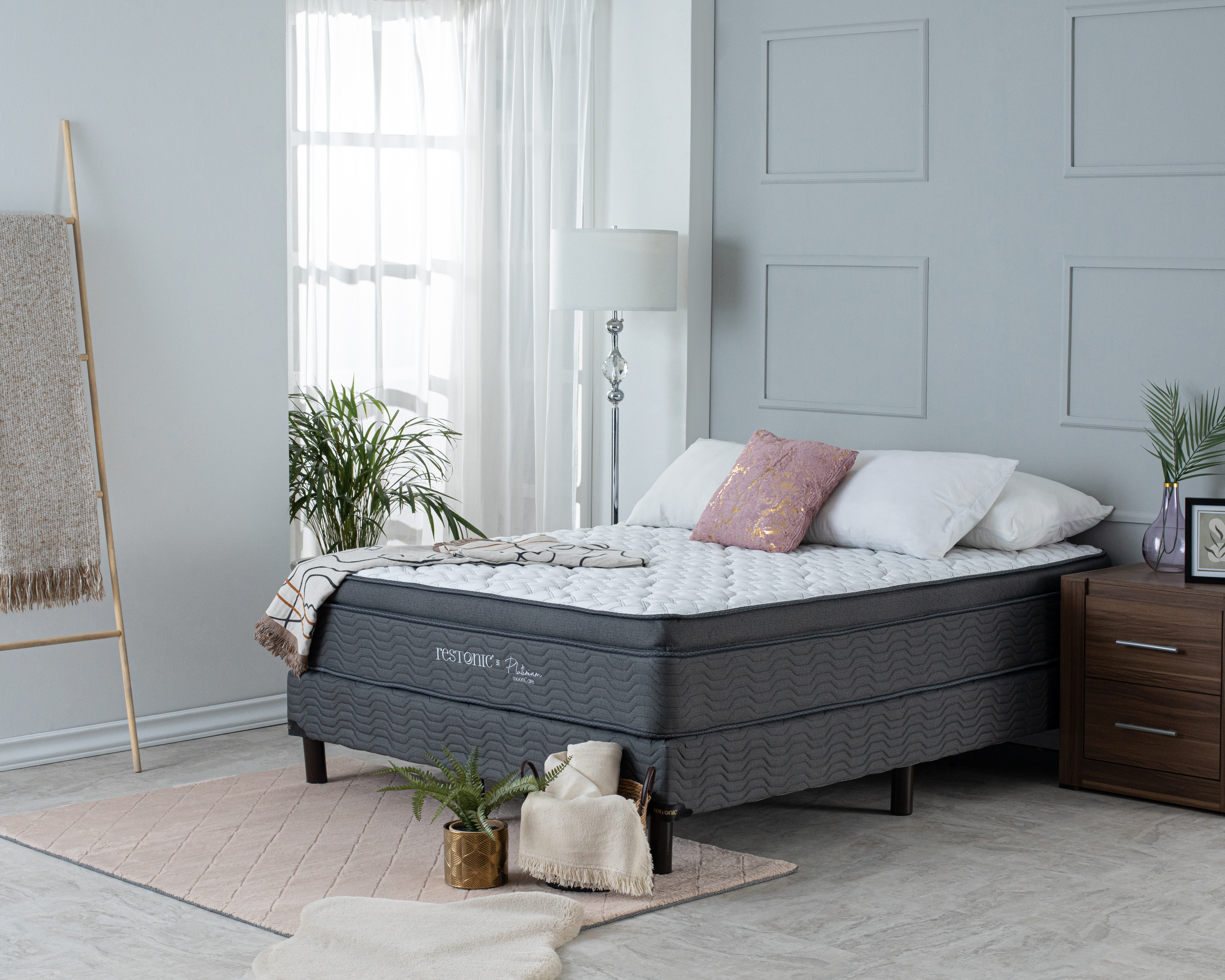 Foto 2 pulgar | Foto 1 | Juego de Colchón y Box Queen Size Restonic Platinium