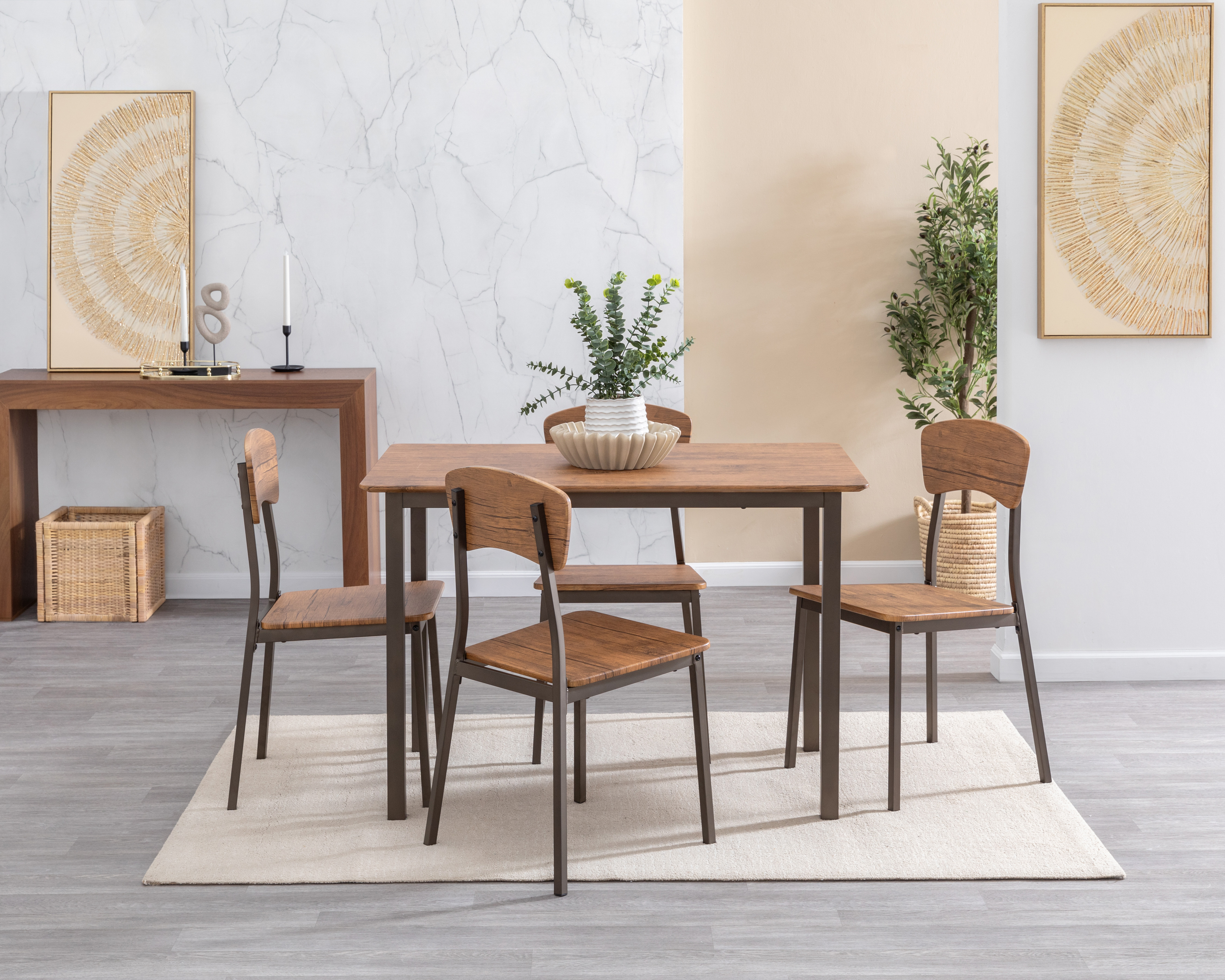 Comedor Catalina con 4 Sillas