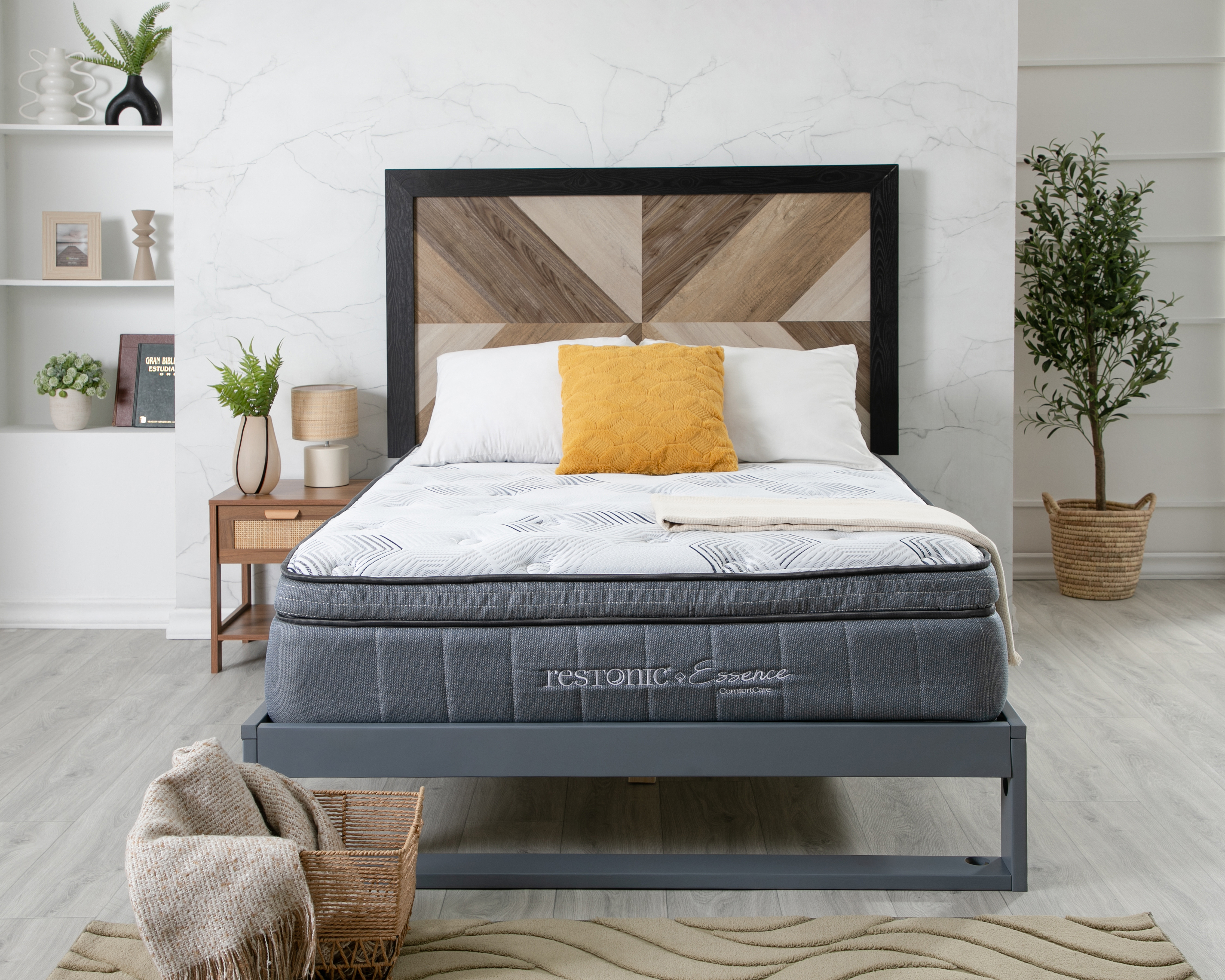 Colchón Matrimonial Restonic Essence