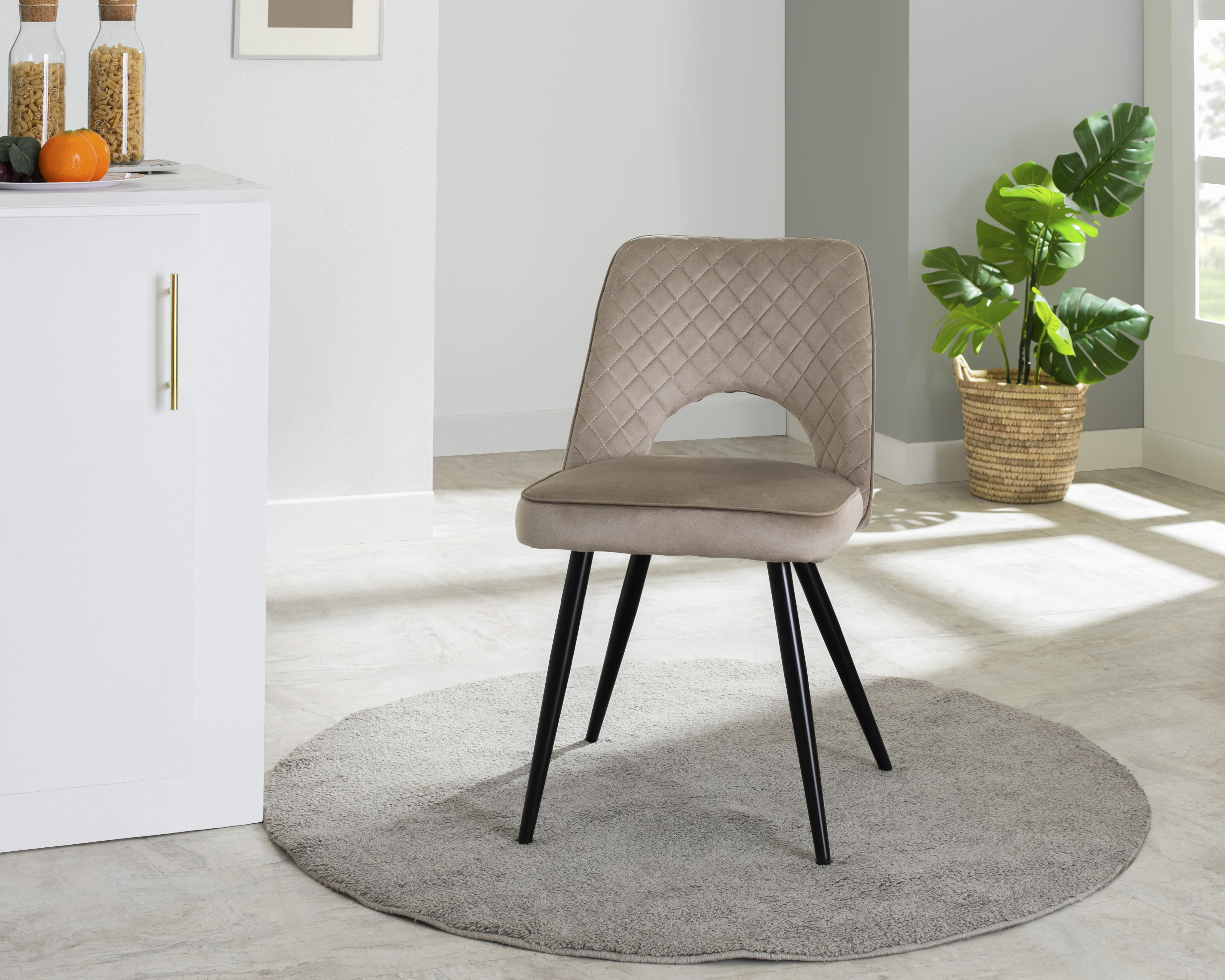 Foto 2 pulgar | Foto 1 | Silla de Metal Ikal Venecia Beige