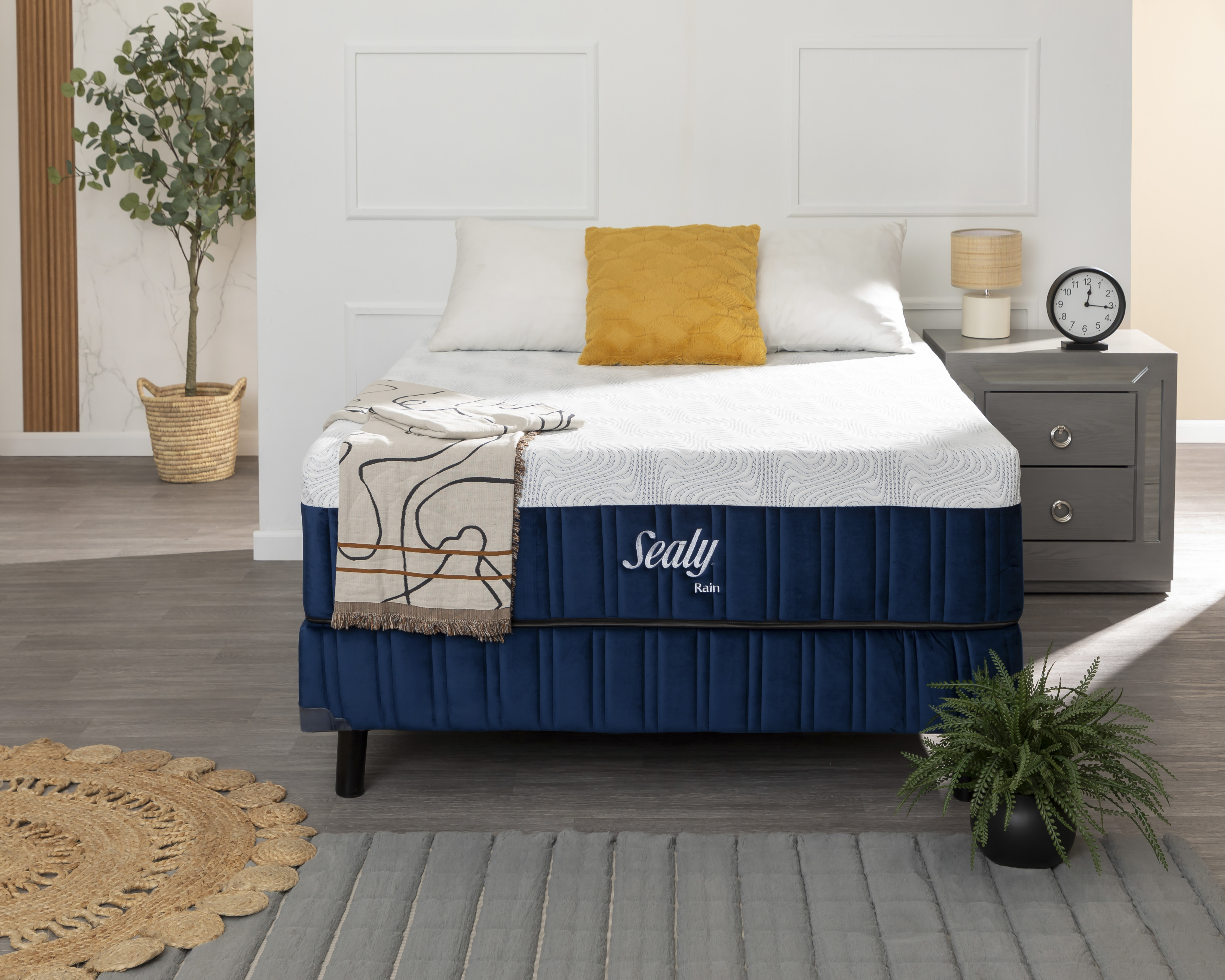 Foto 1 | Foto 1 | Juego de Colchón y Box Matrimonial Sealy Rain