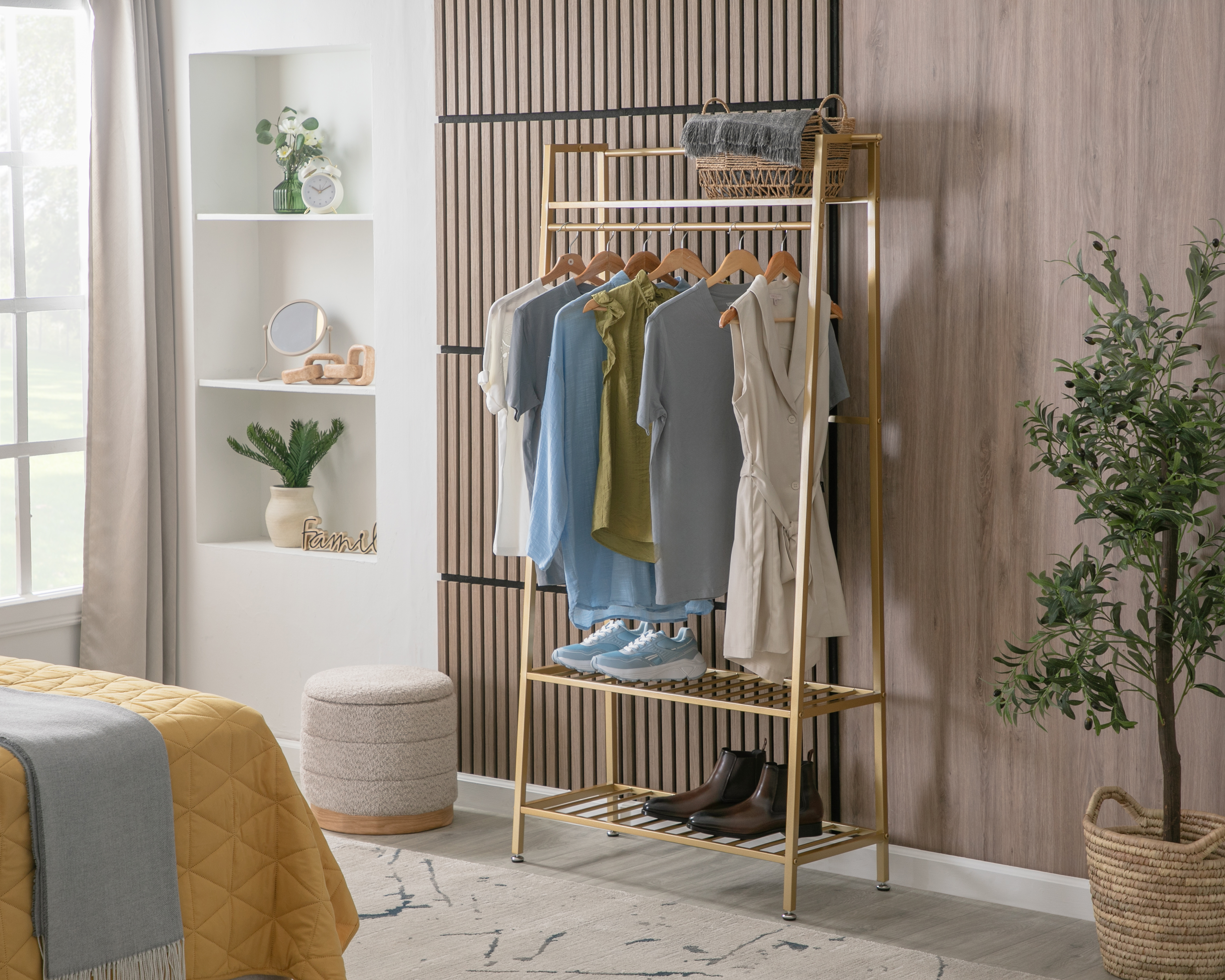 Perchero para Ropa de Metal +Simple Dorado