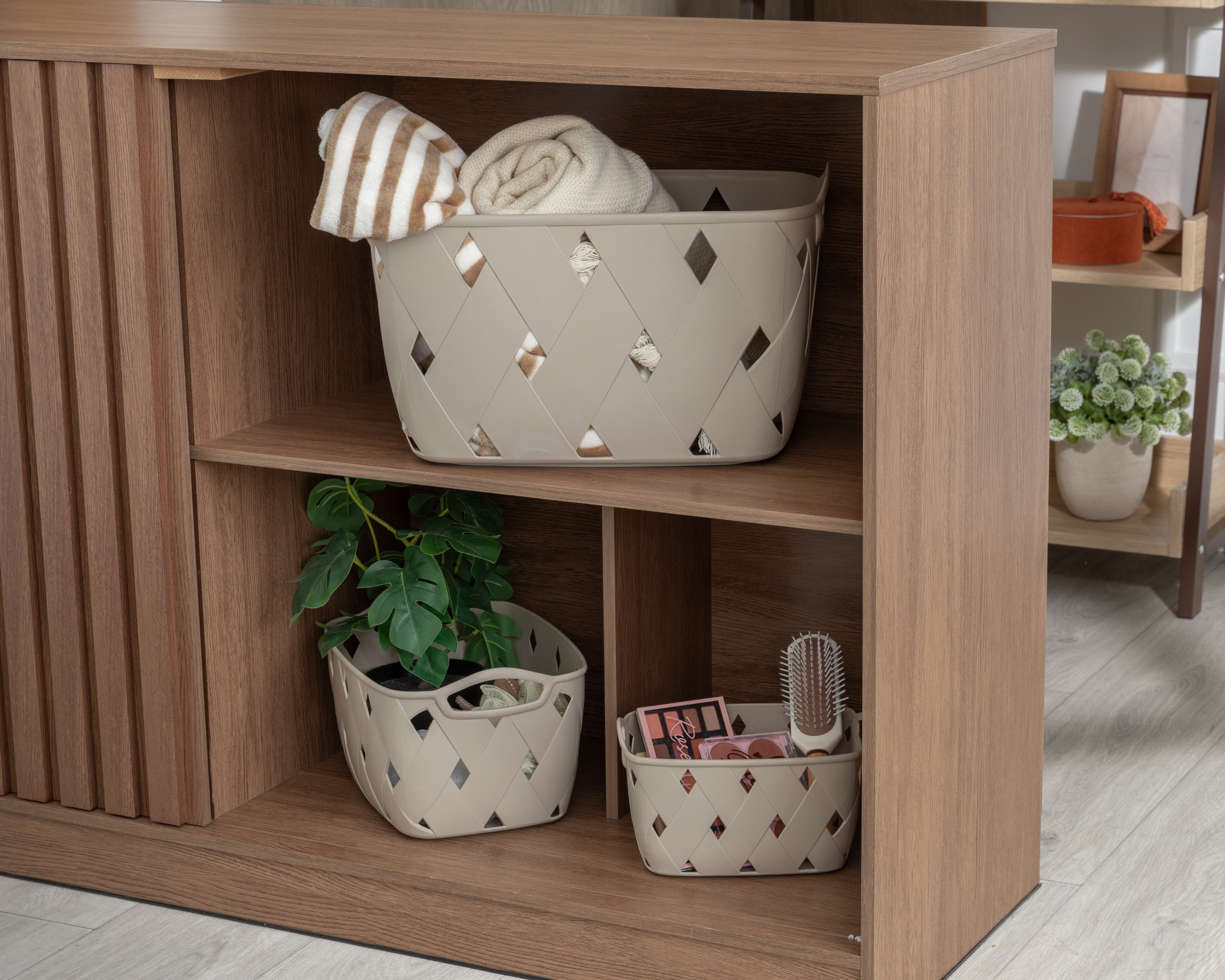 Foto 7 pulgar | Foto 6 | Canasta de Plástico Lara Gris +Simple 3 Piezas