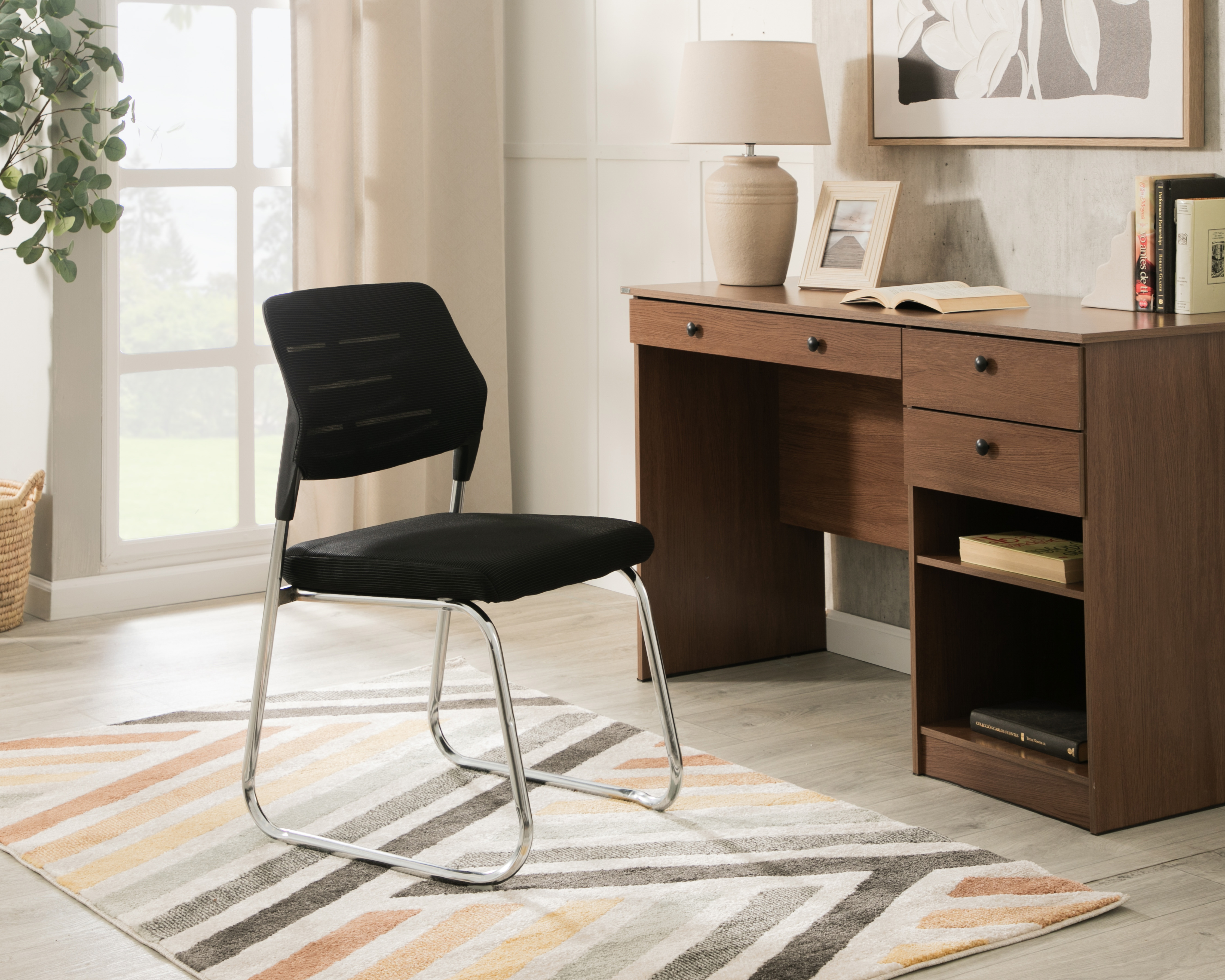 Silla de Oficina Atria Negra