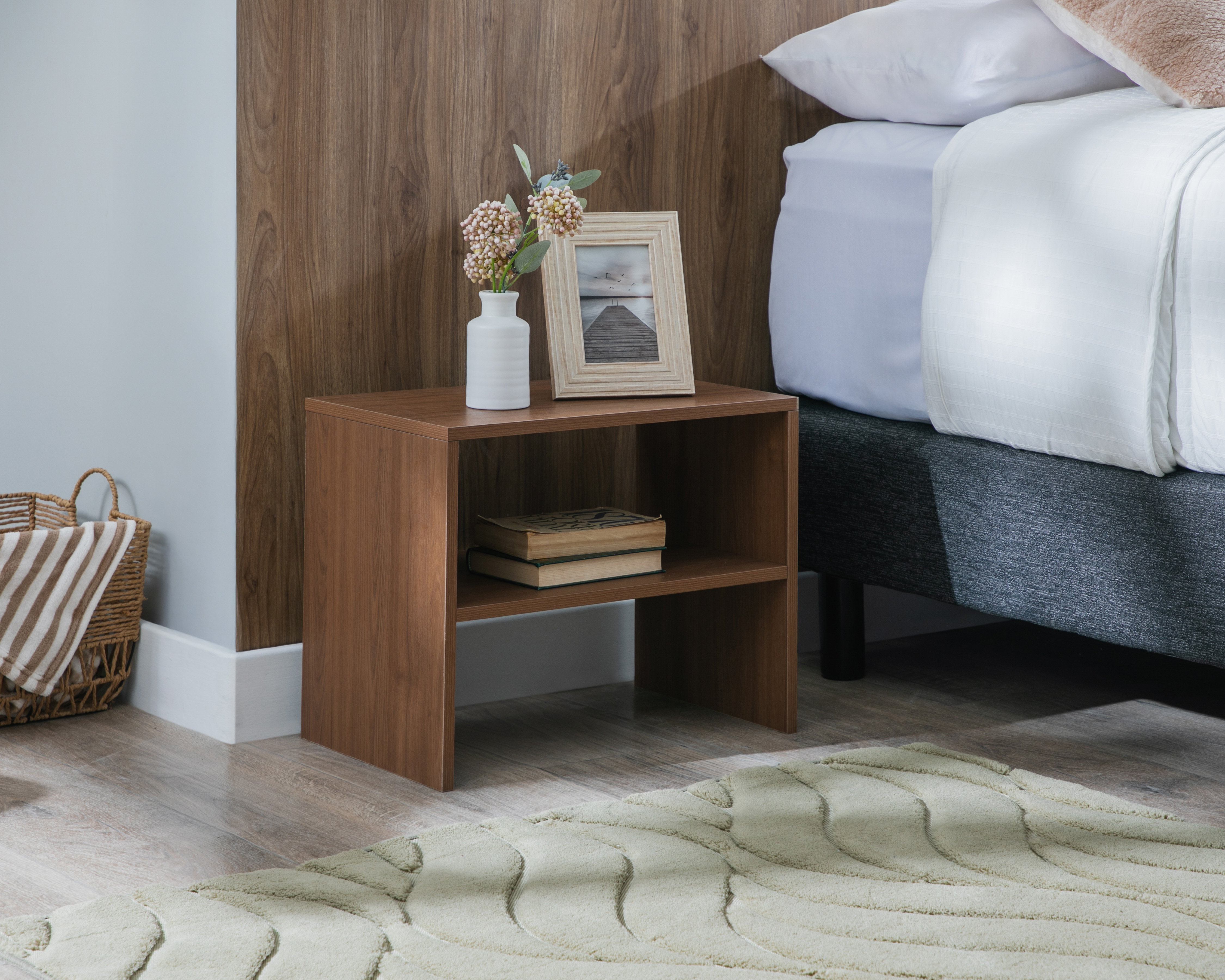 Foto 2 pulgar | Foto 1 | Buró Ontario Nogal