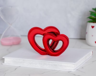 Foto 5 | Foto 5 | Escultura de Corazones Redlove de Cerámica