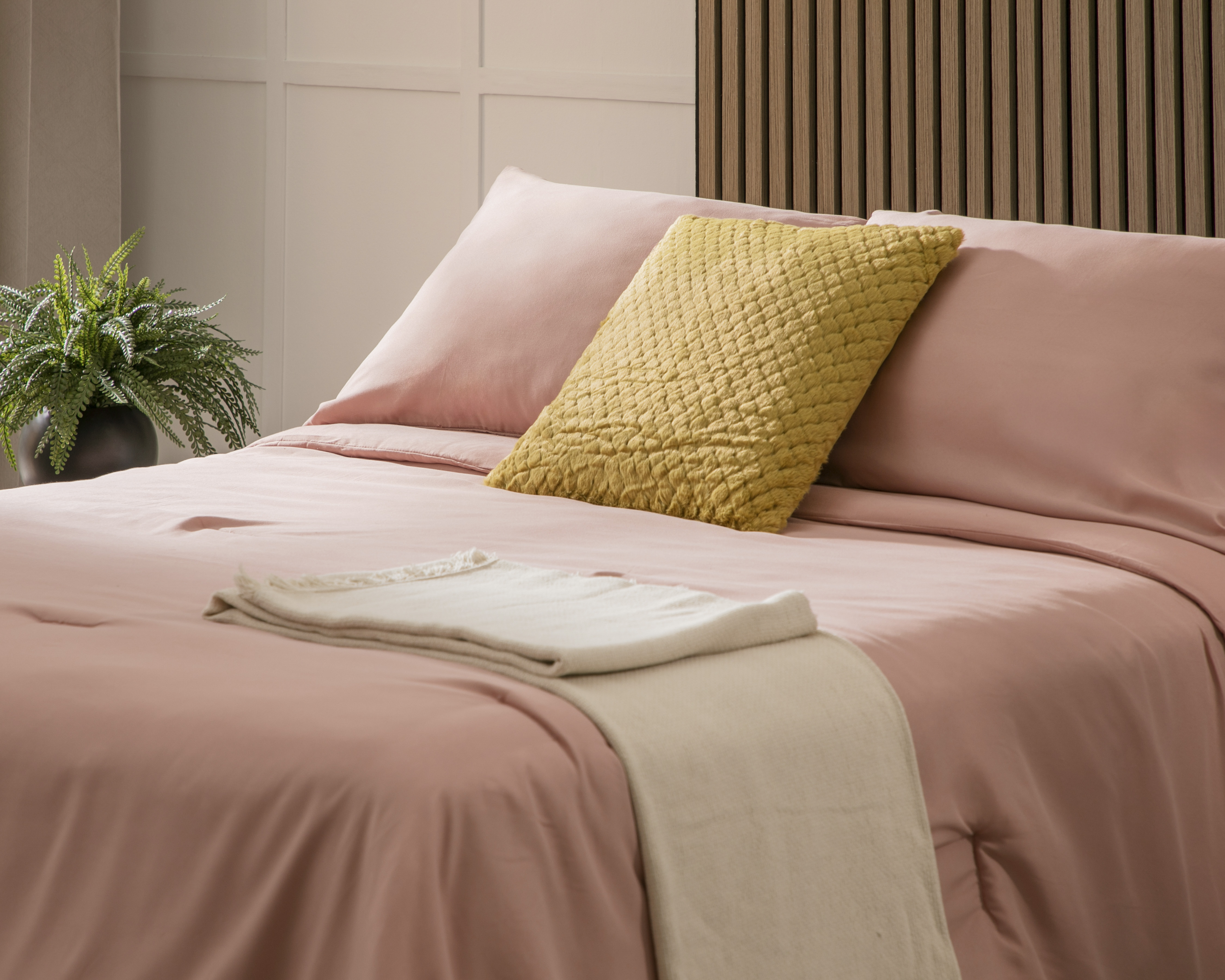 Edredón Matrimonial/Queen Size con Fundas para Almohada Starhaus Lamar Rosa 3 Piezas