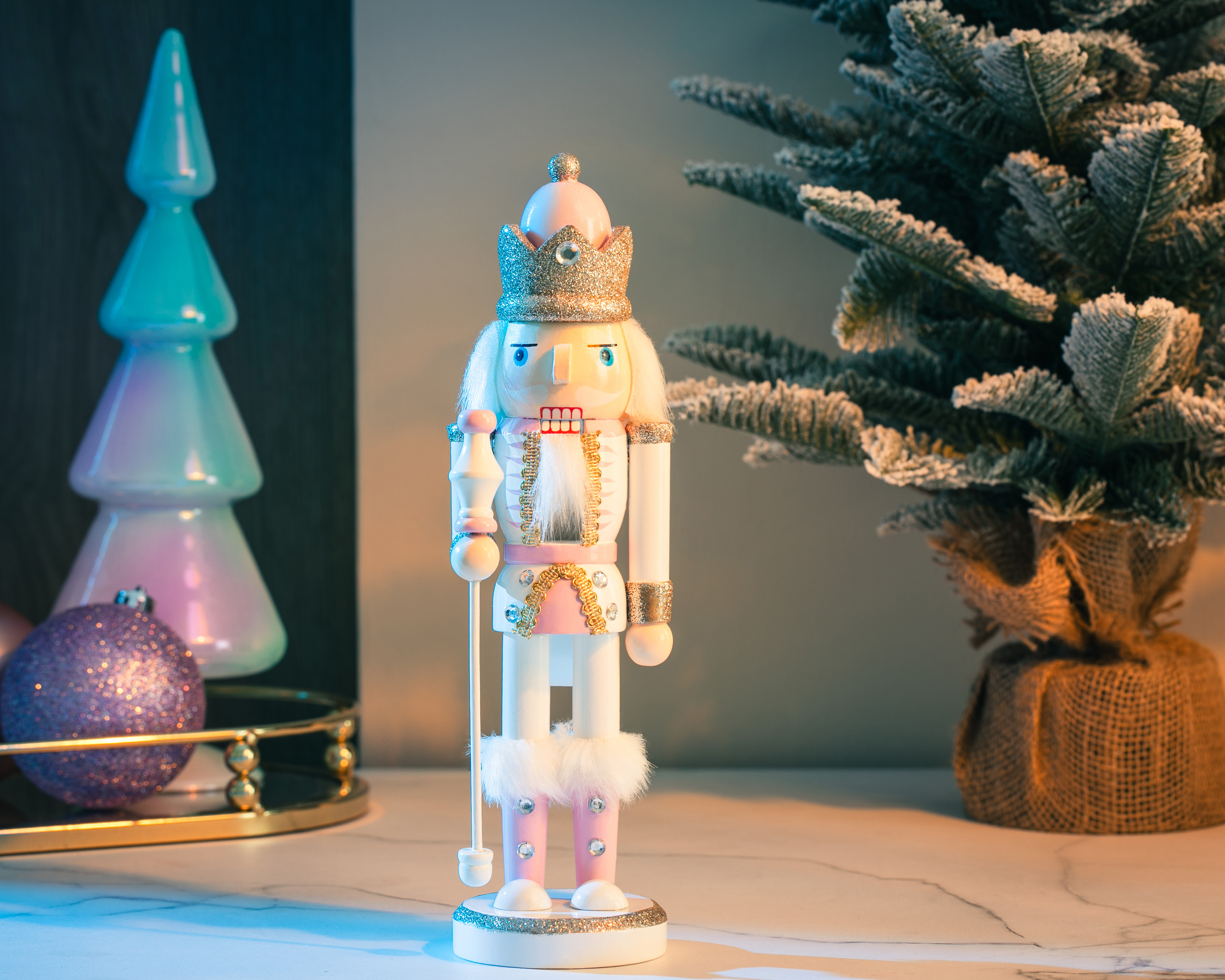 Foto 6 pulgar | Foto 5 | Figura Decorativa Cascanueces de Navidad Pink Nutcracker B de Madera