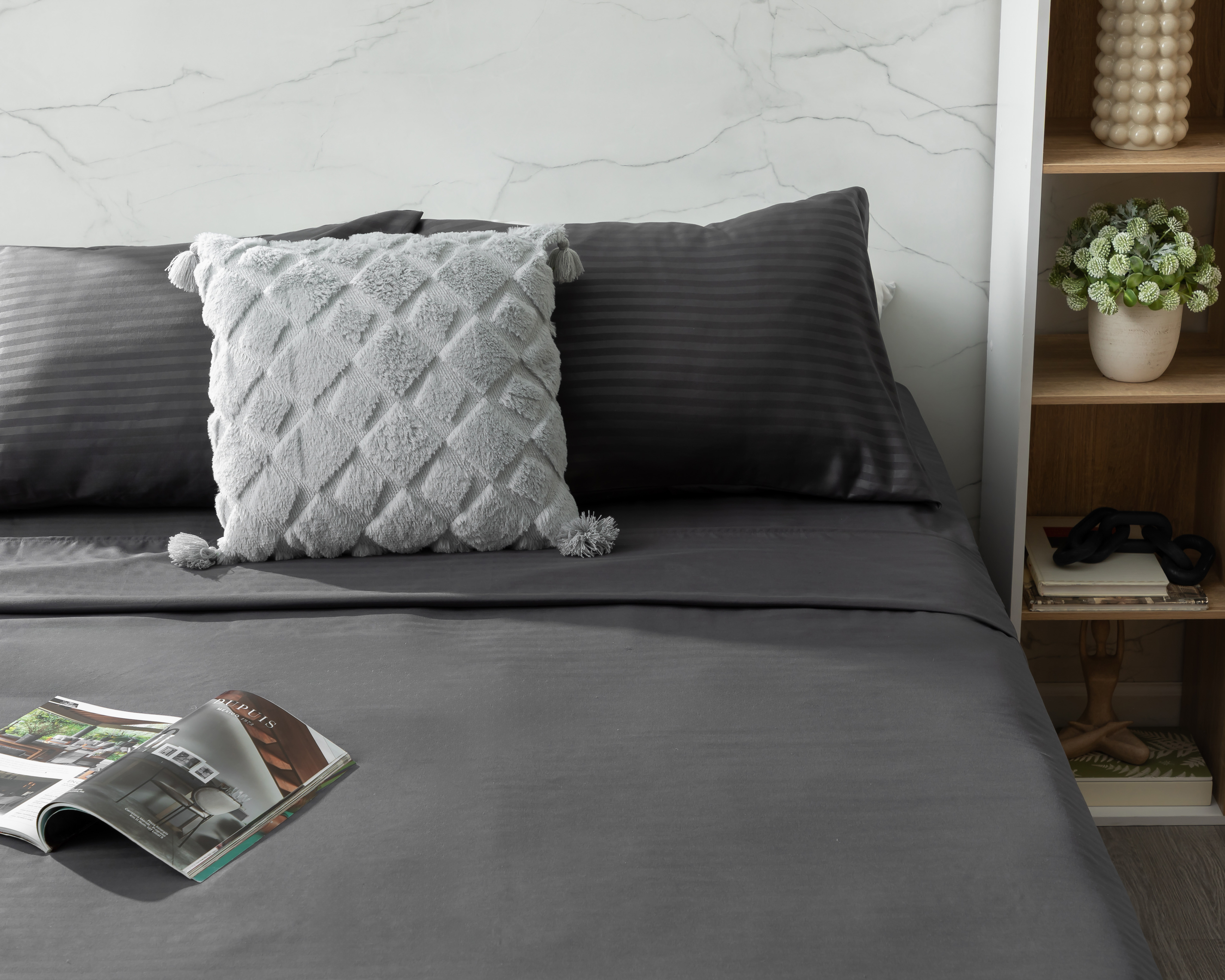 Sábana Matrimonial con Fundas para Almohada Starhaus Raúl Gris 4 Piezas
