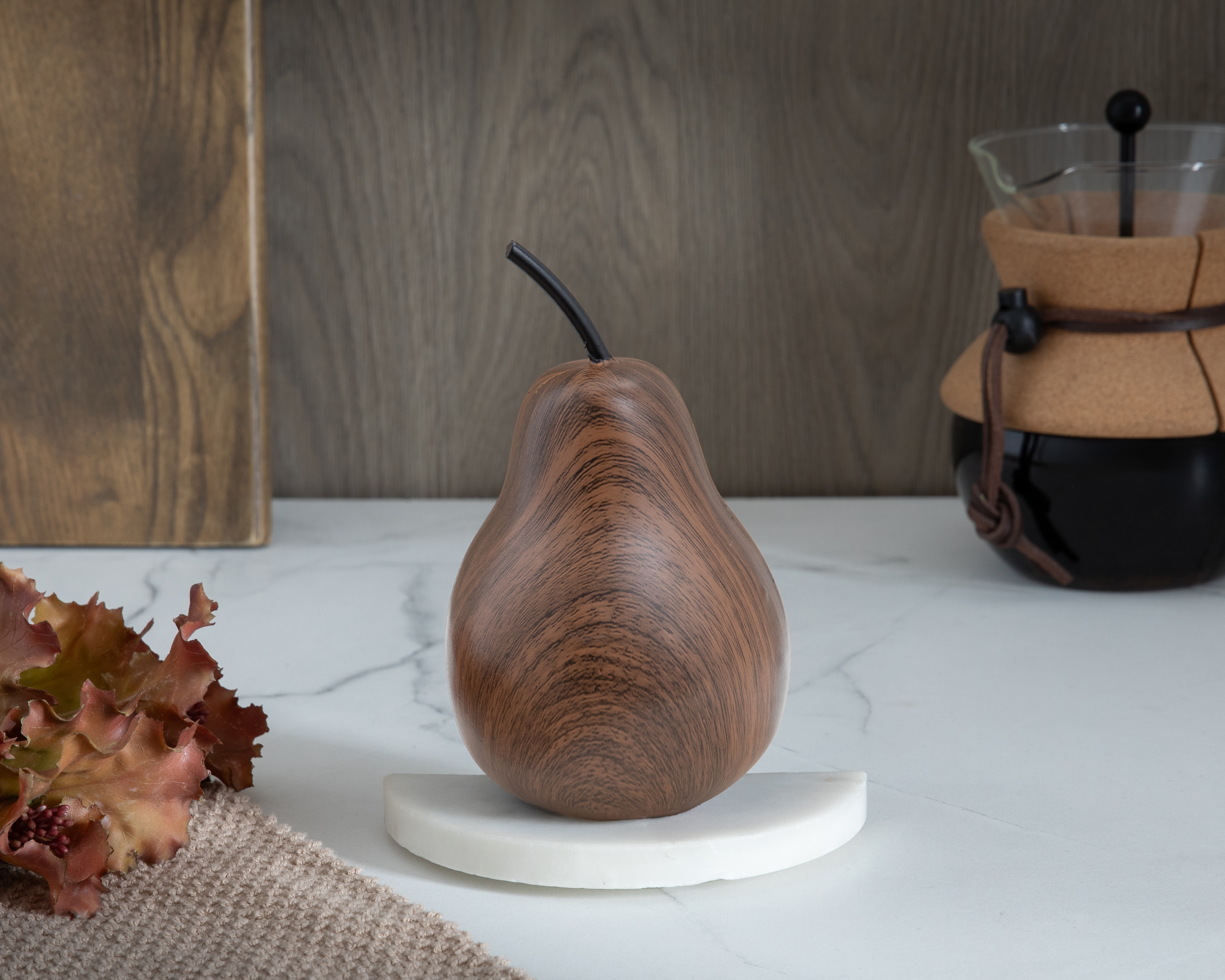 Foto 5 pulgar | Foto 4 | Figura Decorativa de Pera Plea de Poliresina