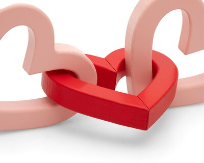 Foto 4 | Foto 4 | Escultura de Corazones Tiare de Madera Industrializada